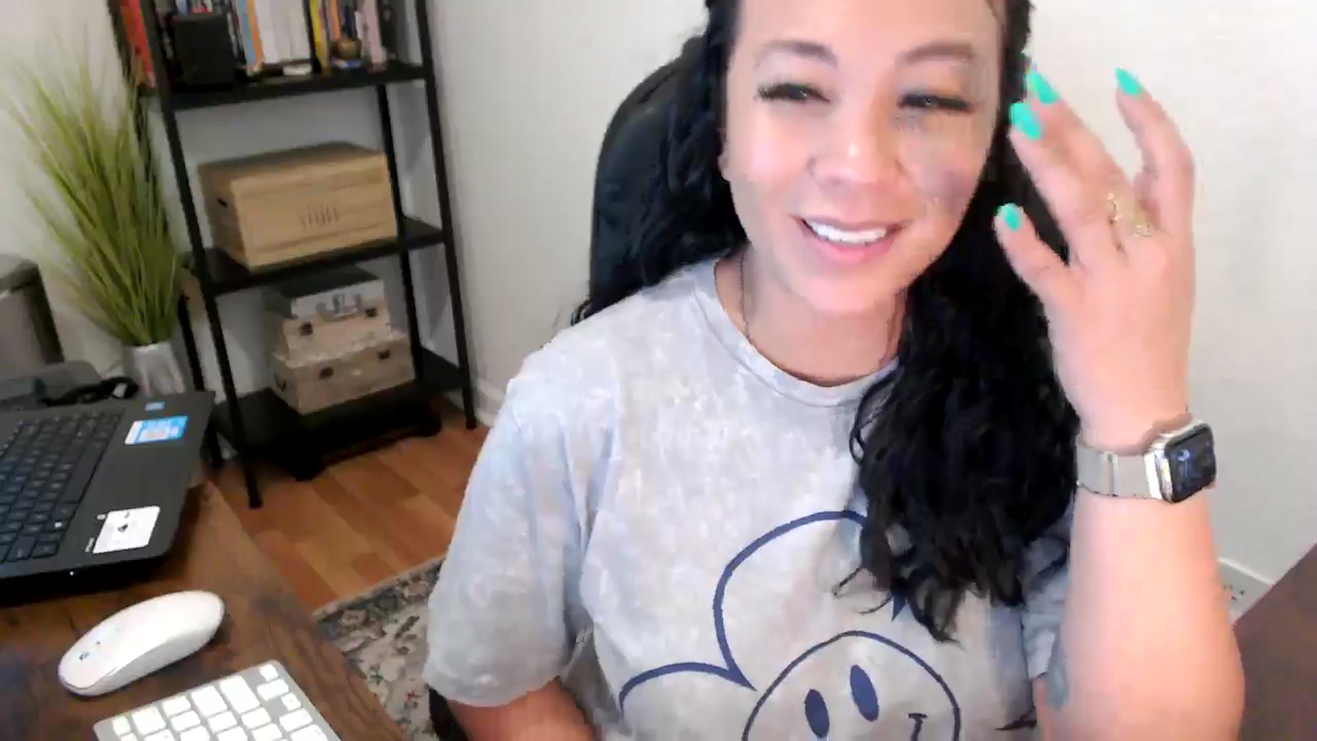 Gallery image thumbnail from MickaylaMoon's myfreecams stream on, 08/16/2024, 18:10 image 19 of 20