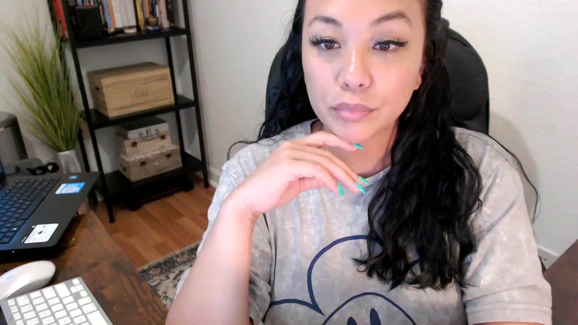 Gallery image thumbnail from MickaylaMoon's myfreecams stream on, 08/16/2024, 21:06 image 20 of 20