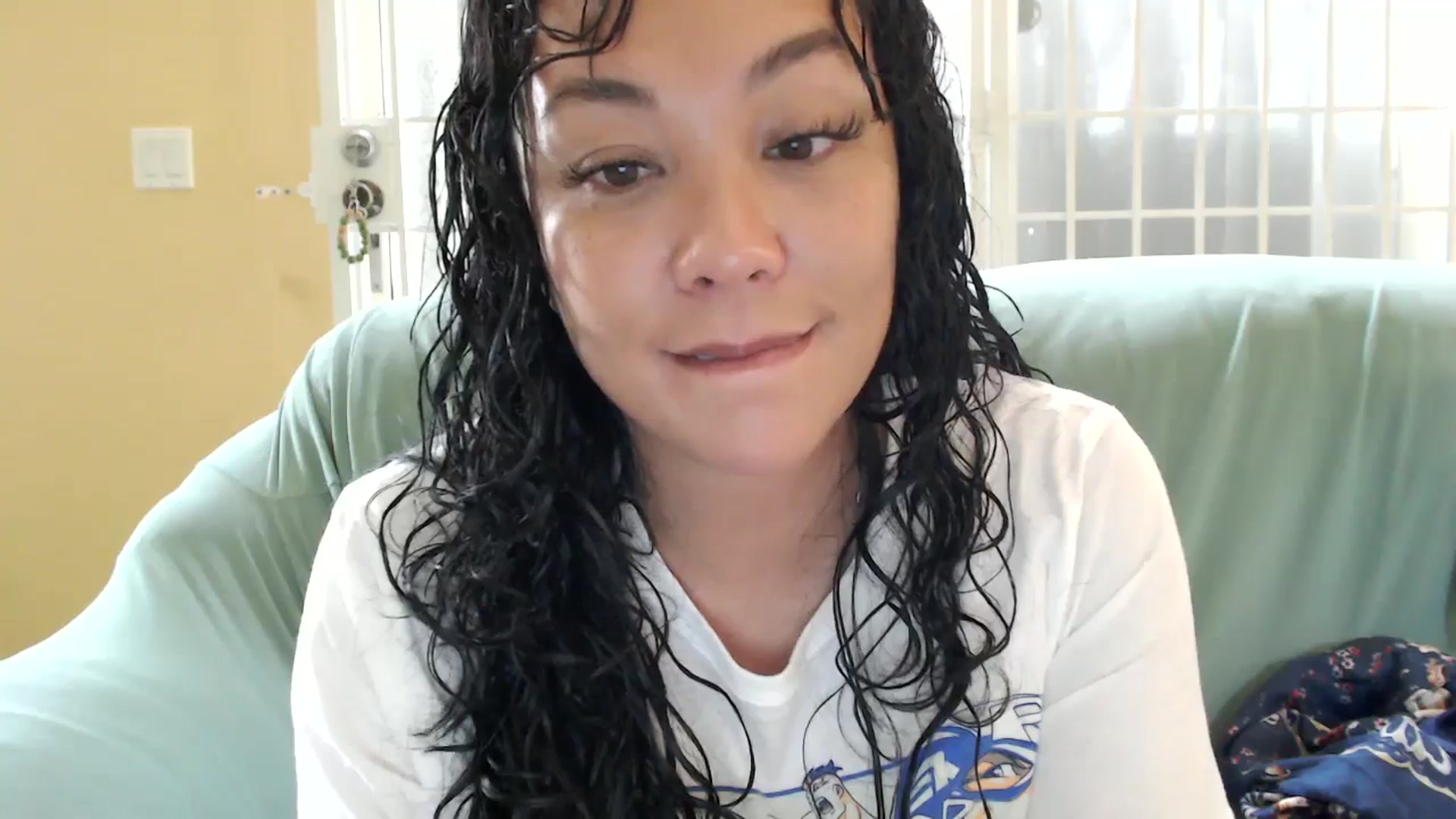 Gallery image thumbnail from MickaylaMoon's myfreecams stream on, 08/17/2024, 18:35 image 19 of 20