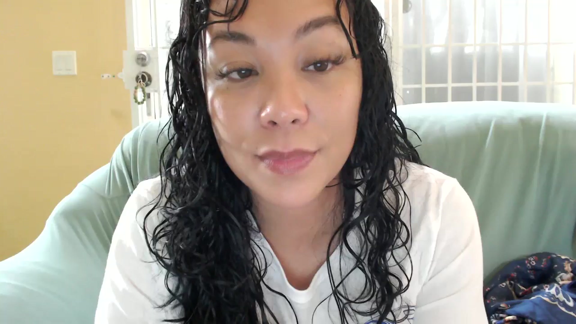 Gallery image thumbnail from MickaylaMoon's myfreecams stream on, 08/17/2024, 18:35 image 20 of 20
