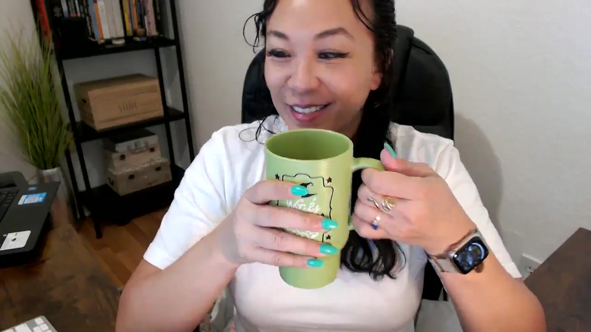 Gallery image thumbnail from MickaylaMoon's myfreecams stream on, 08/20/2024, 14:34 image 2 of 20