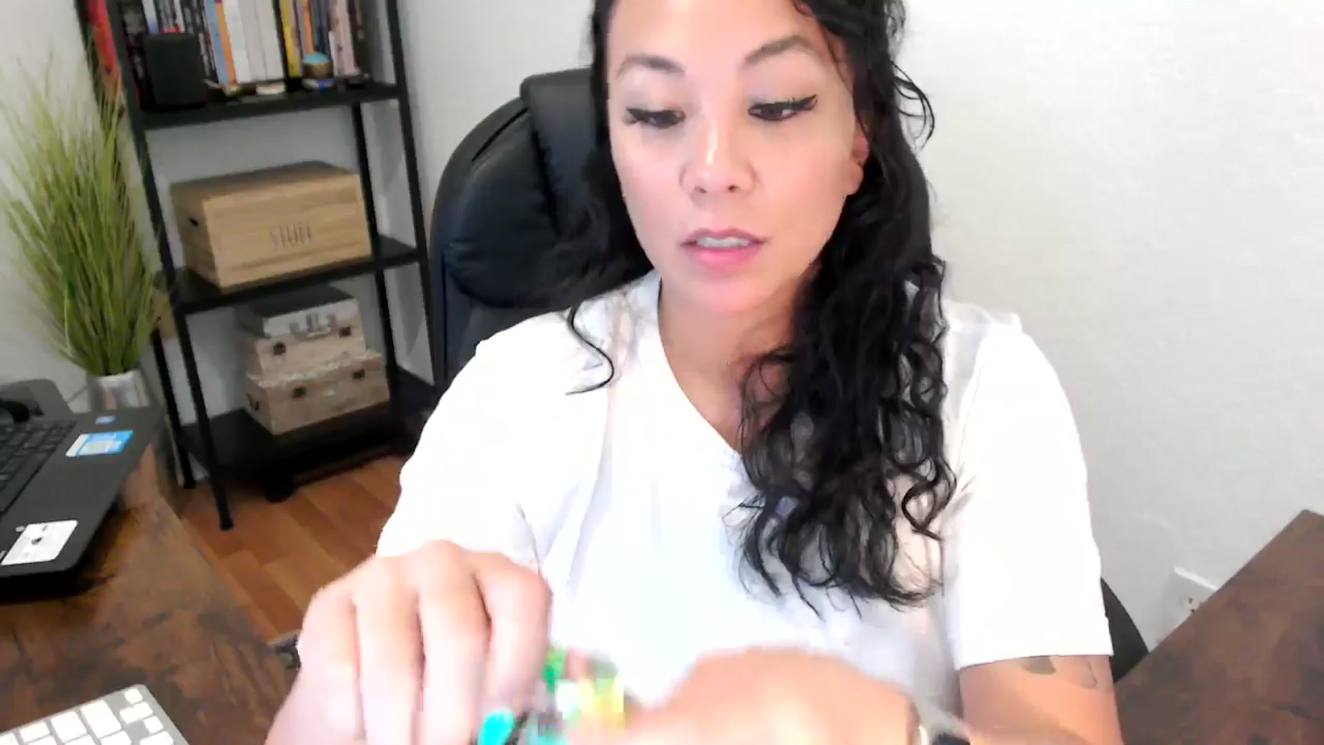 Gallery image thumbnail from MickaylaMoon's myfreecams stream on, 08/20/2024, 21:35 image 16 of 20