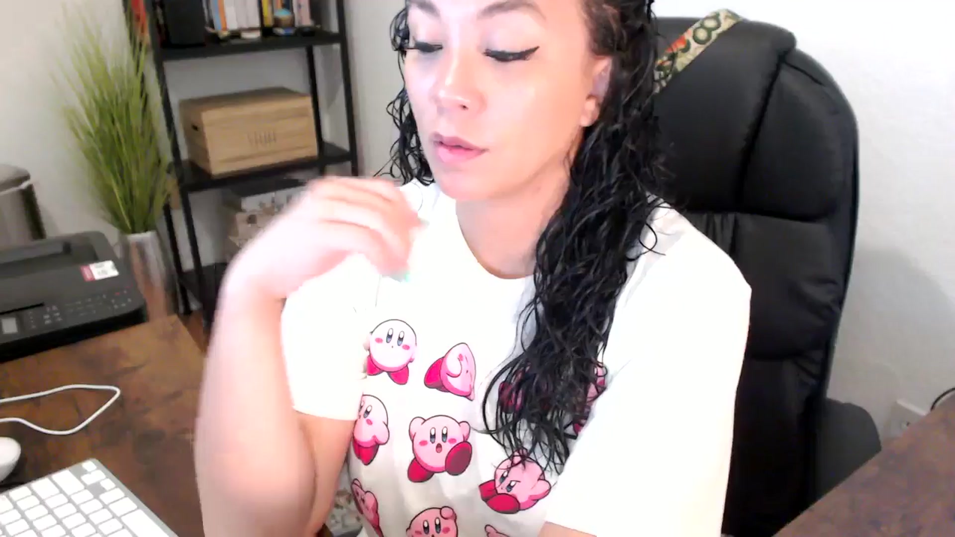 Gallery image thumbnail from MickaylaMoon's myfreecams stream on, 08/21/2024, 14:29 image 6 of 20