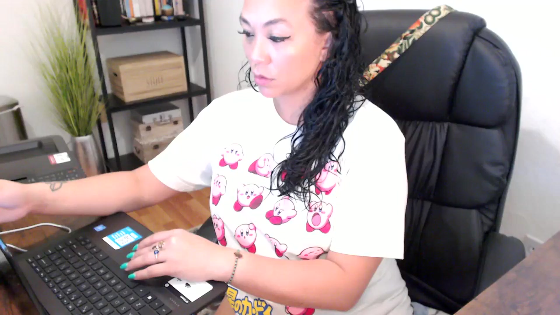 Gallery image thumbnail from MickaylaMoon's myfreecams stream on, 08/21/2024, 14:29 image 14 of 20