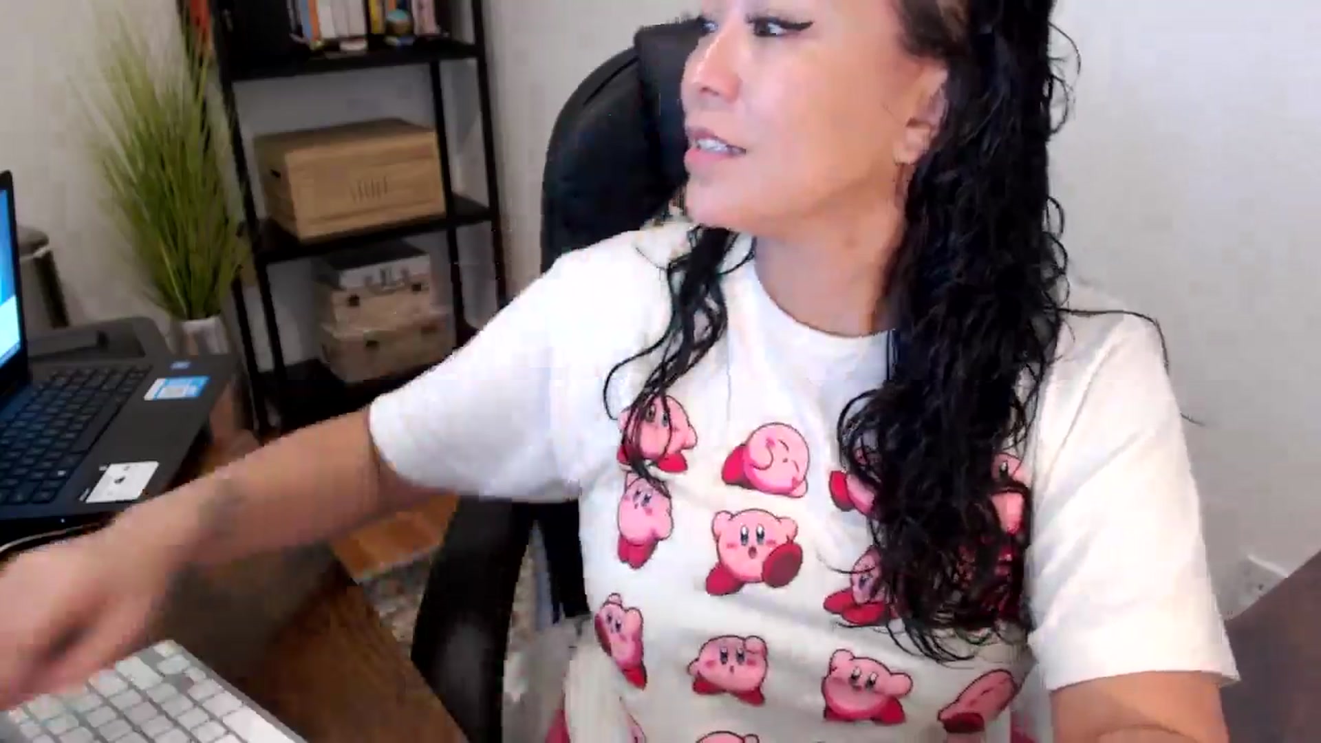 Gallery image thumbnail from MickaylaMoon's myfreecams stream on, 08/21/2024, 15:05 image 10 of 20