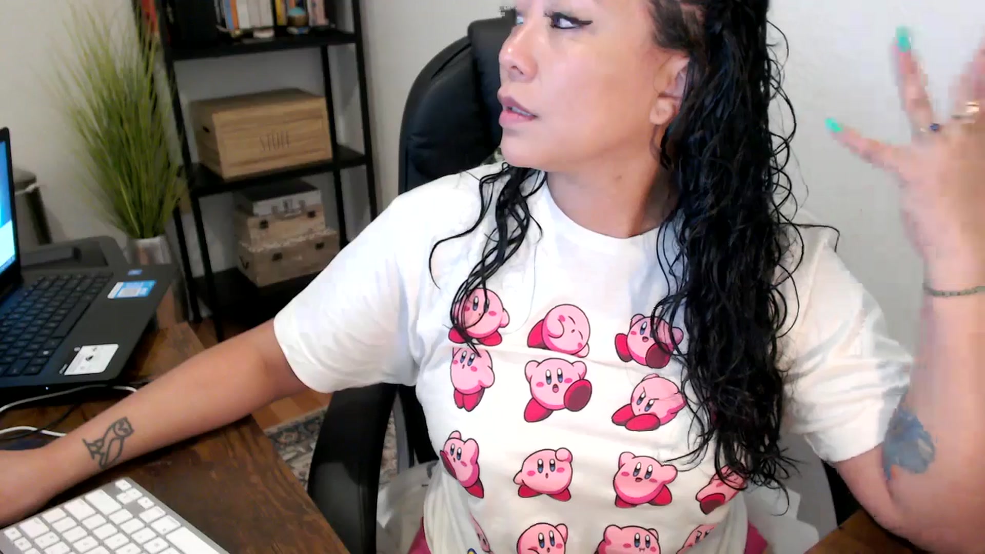 Gallery image thumbnail from MickaylaMoon's myfreecams stream on, 08/21/2024, 15:05 image 8 of 20