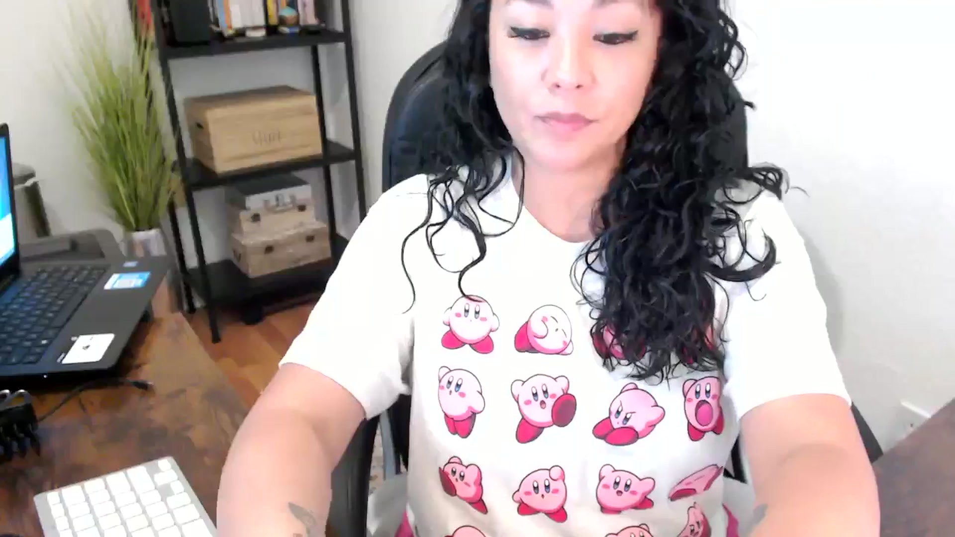 Gallery image thumbnail from MickaylaMoon's myfreecams stream on, 08/21/2024, 17:19 image 2 of 20