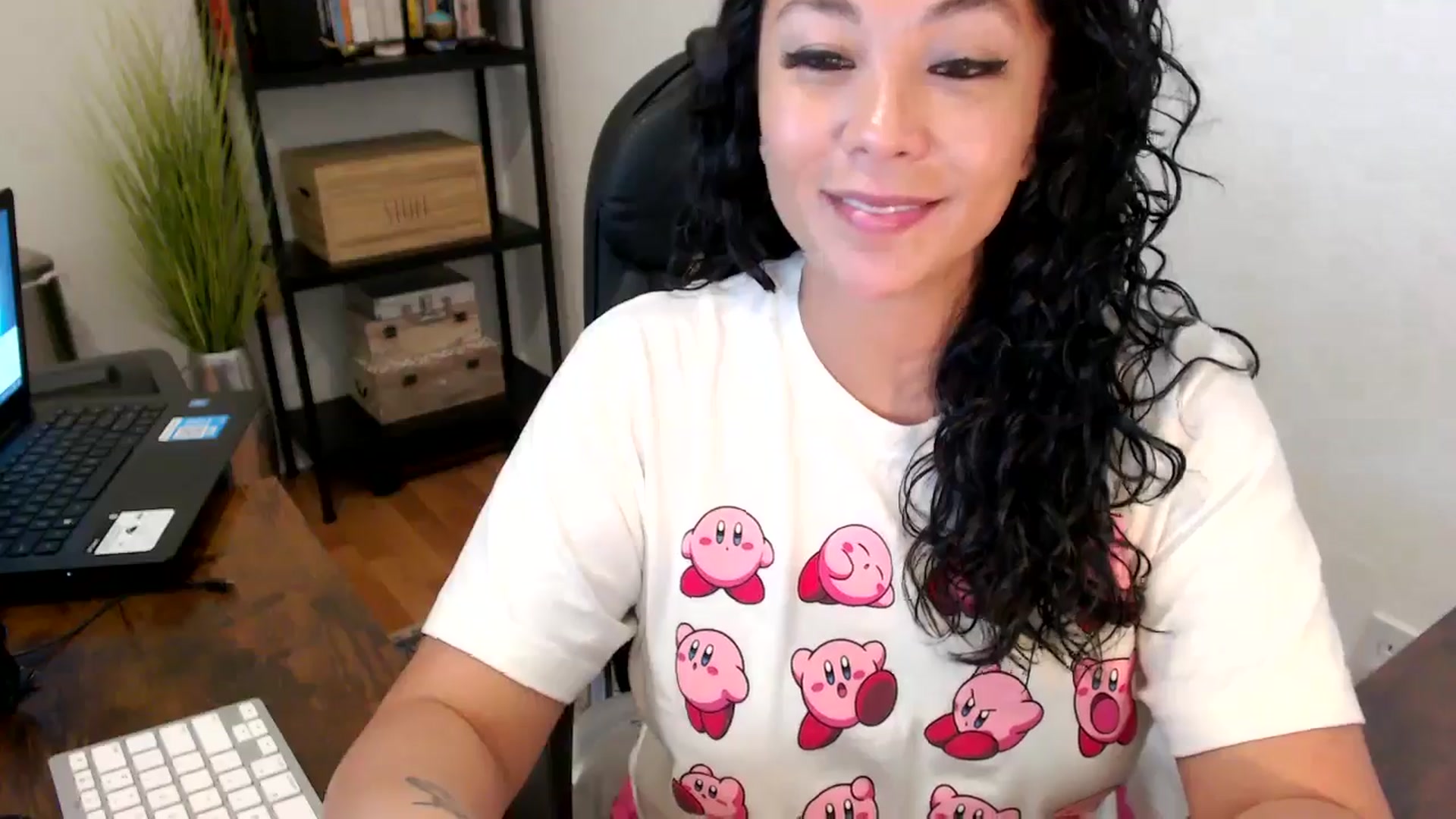 Gallery image thumbnail from MickaylaMoon's myfreecams stream on, 08/21/2024, 17:19 image 8 of 20