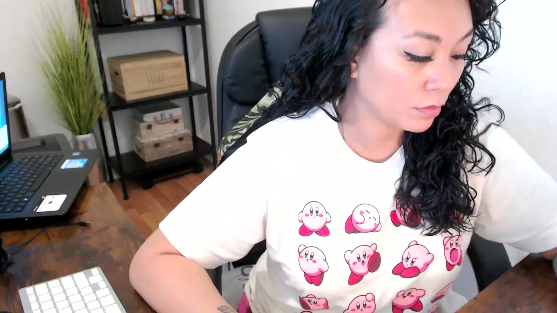 Gallery image thumbnail from MickaylaMoon's myfreecams stream on, 08/21/2024, 17:19 image 11 of 20