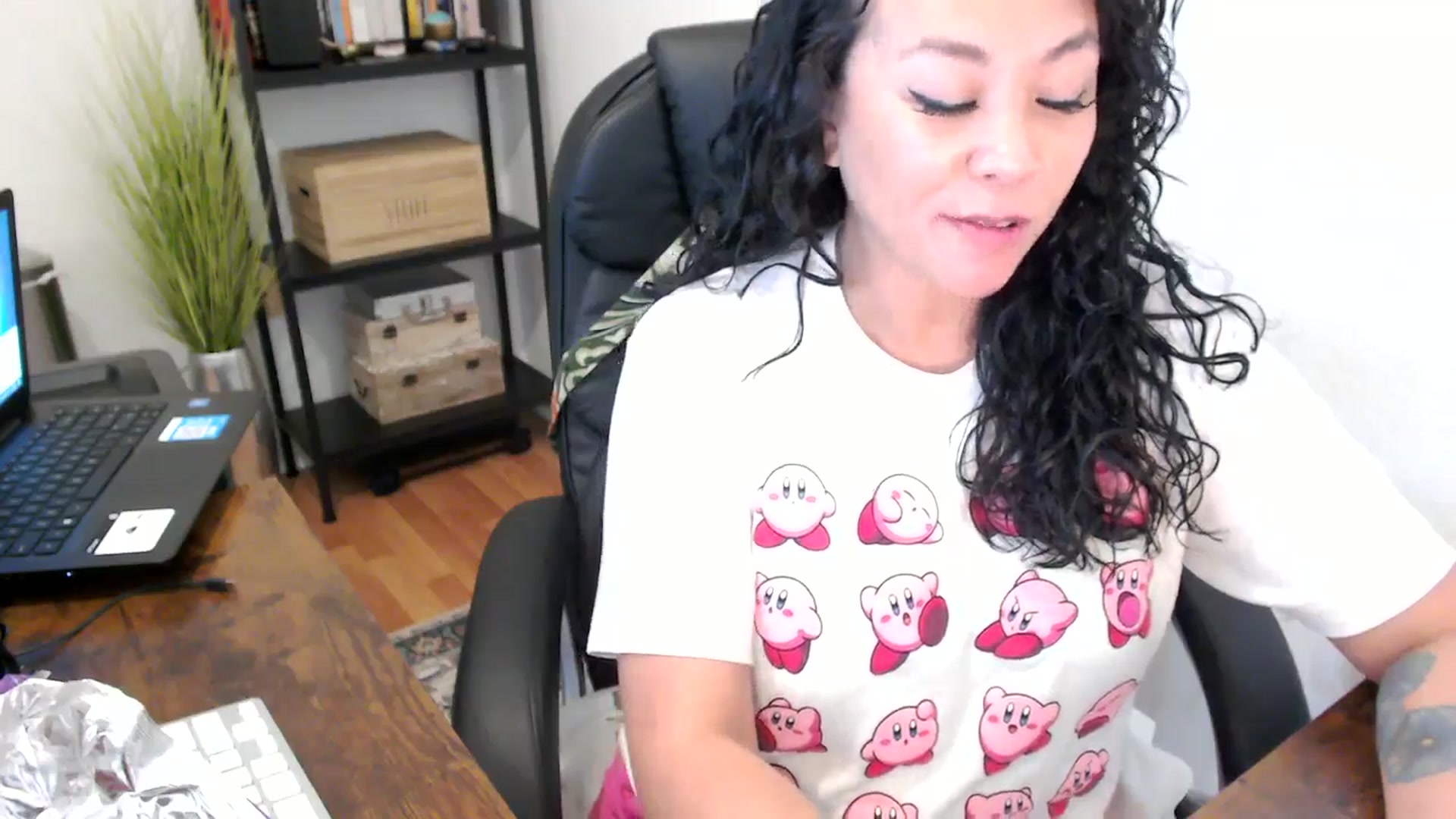 Gallery image thumbnail from MickaylaMoon's myfreecams stream on, 08/21/2024, 17:19 image 16 of 20