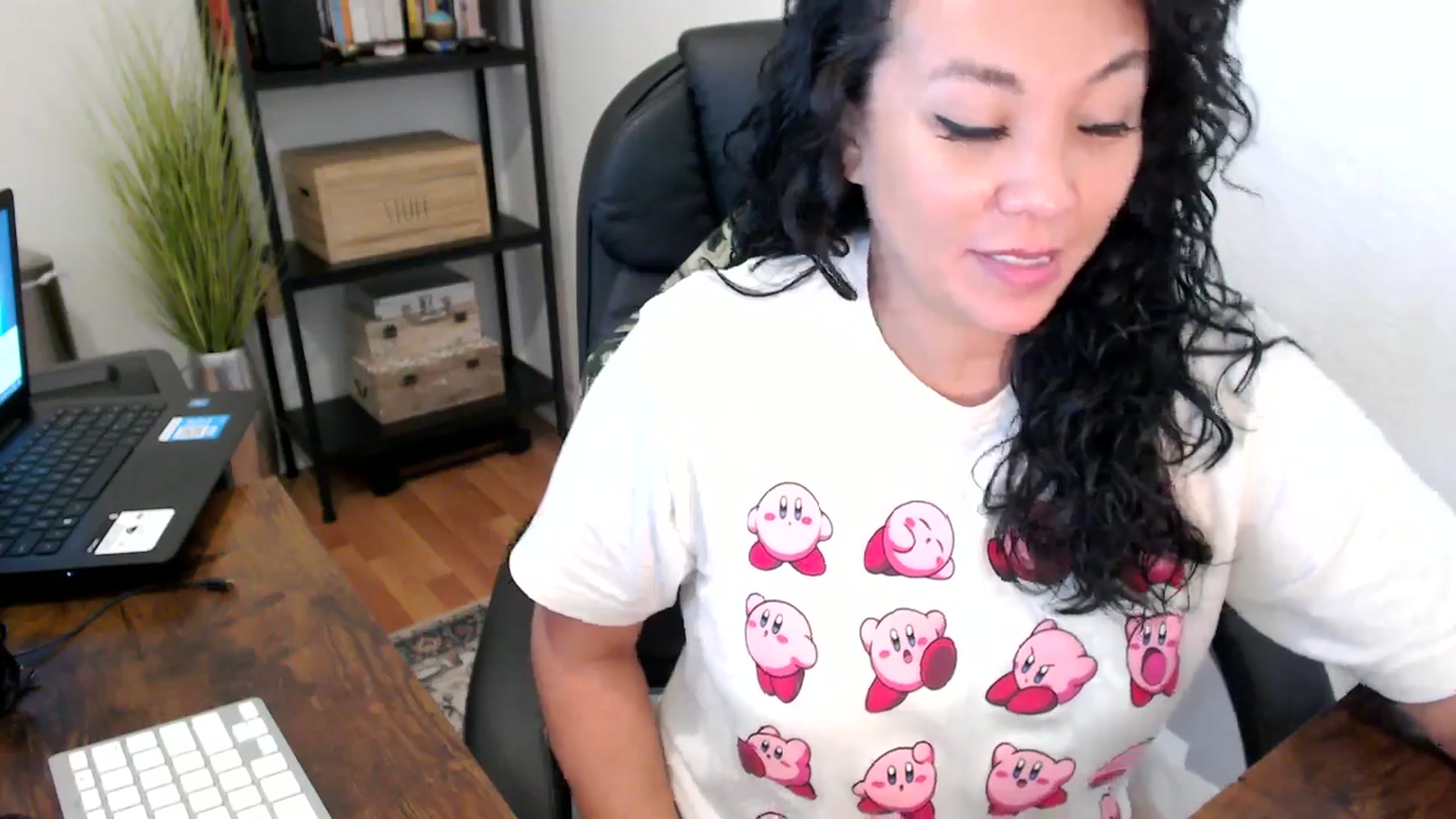 Gallery image thumbnail from MickaylaMoon's myfreecams stream on, 08/21/2024, 17:19 image 15 of 20