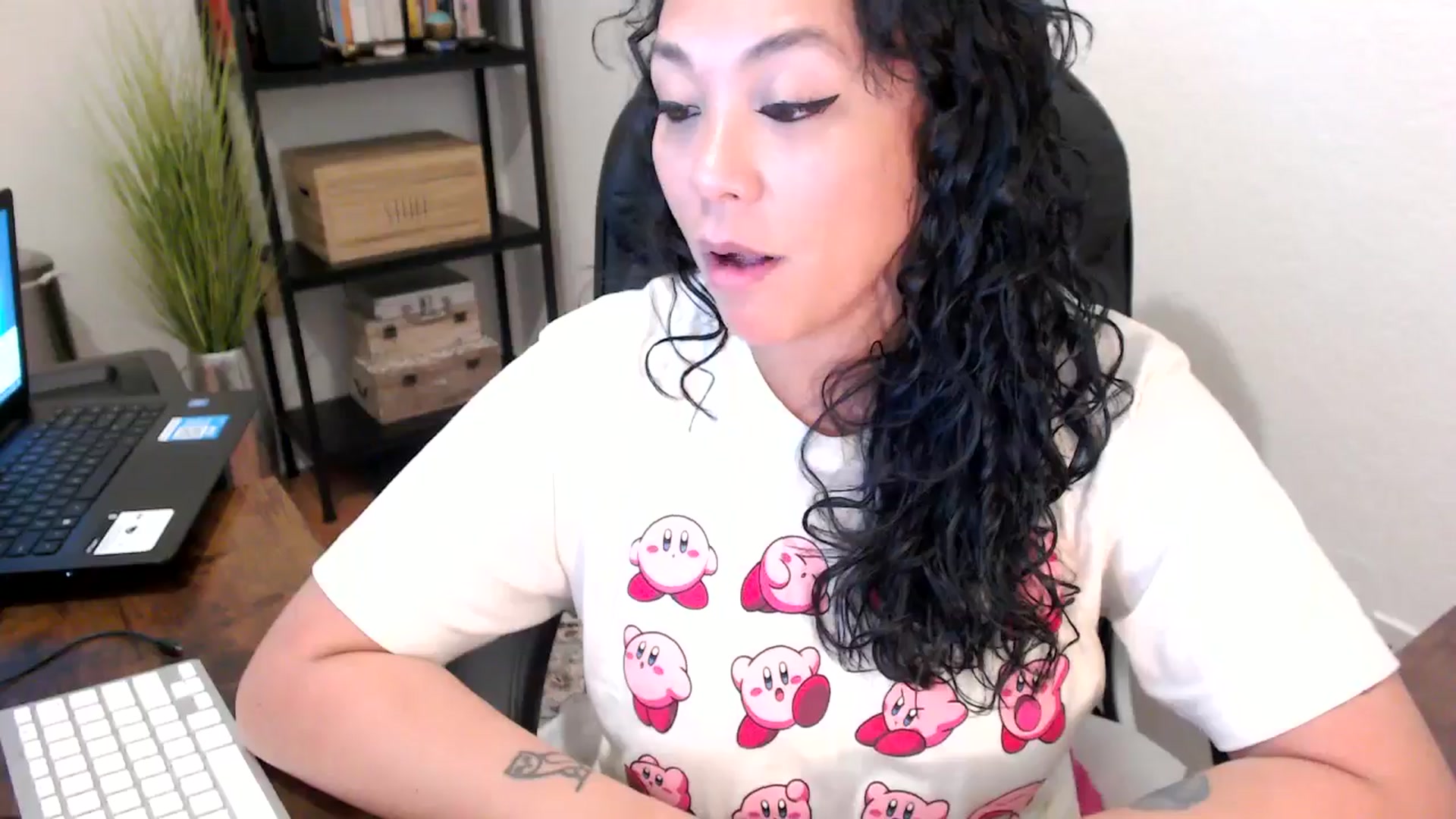 Gallery image thumbnail from MickaylaMoon's myfreecams stream on, 08/21/2024, 18:43 image 5 of 20