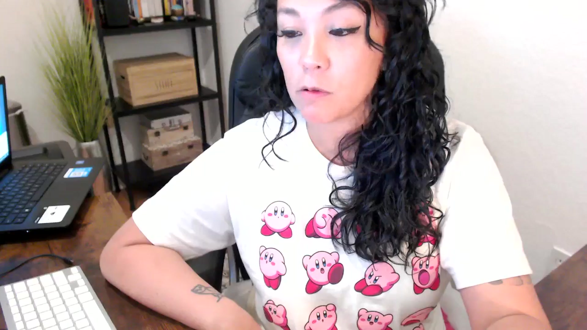 Gallery image thumbnail from MickaylaMoon's myfreecams stream on, 08/21/2024, 18:43 image 7 of 20