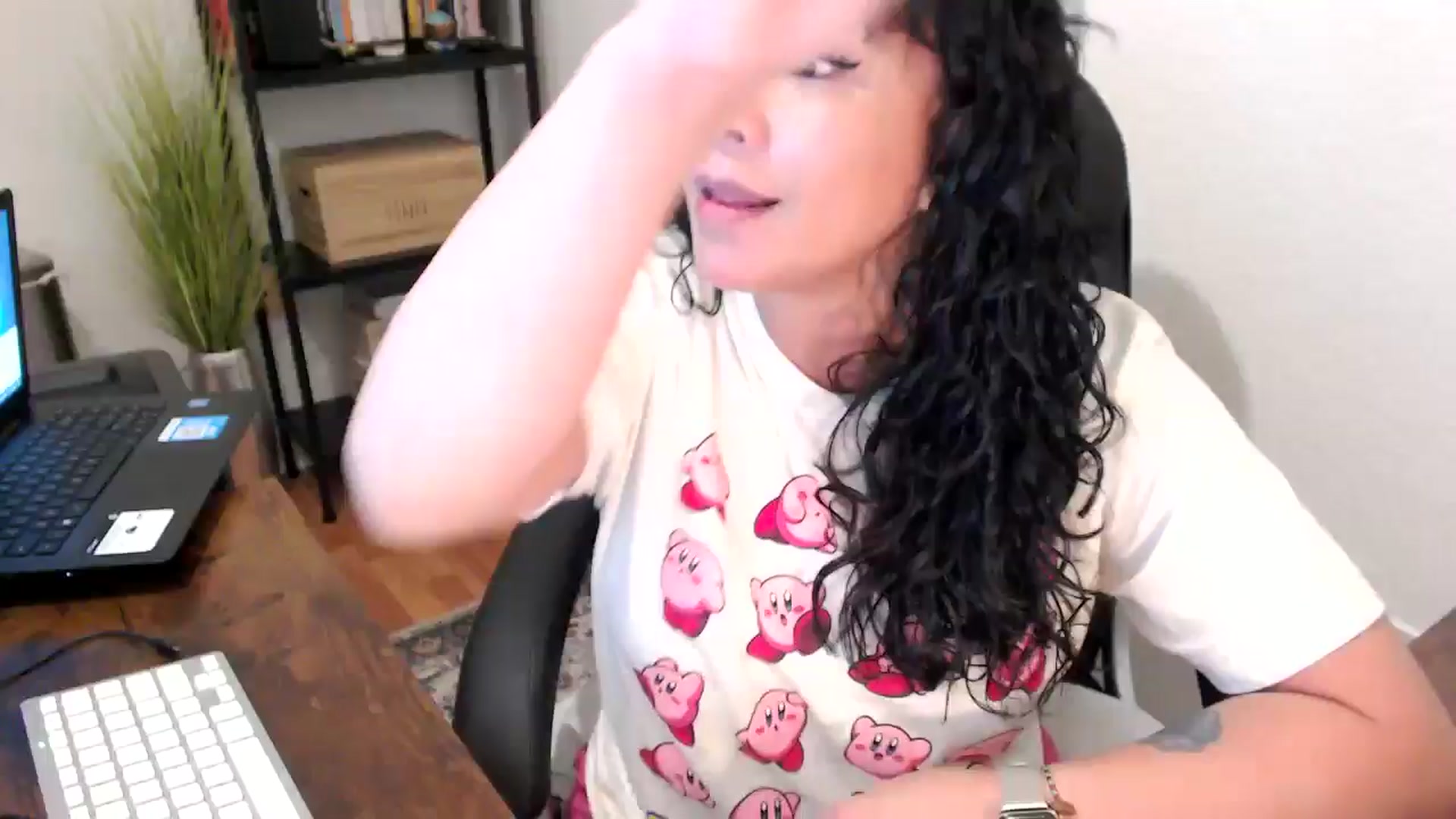 Gallery image thumbnail from MickaylaMoon's myfreecams stream on, 08/21/2024, 18:43 image 2 of 20
