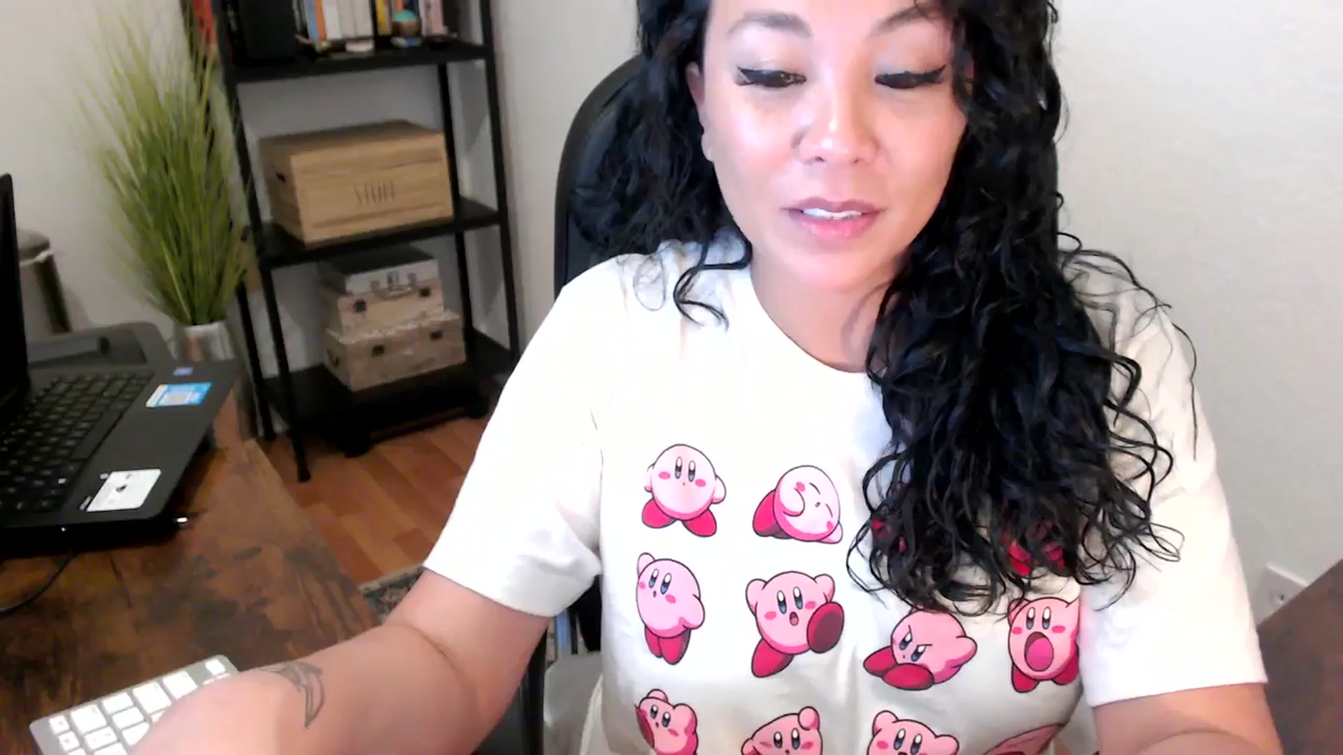 Gallery image thumbnail from MickaylaMoon's myfreecams stream on, 08/21/2024, 19:40 image 16 of 20