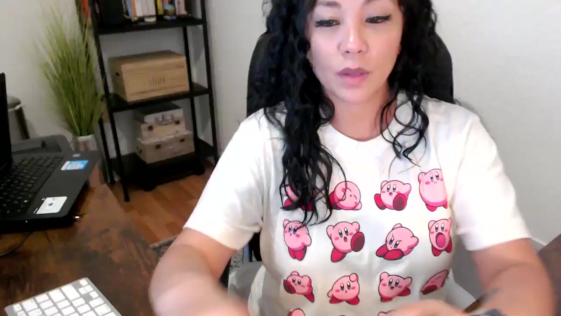 Gallery image thumbnail from MickaylaMoon's myfreecams stream on, 08/21/2024, 20:03 image 19 of 20