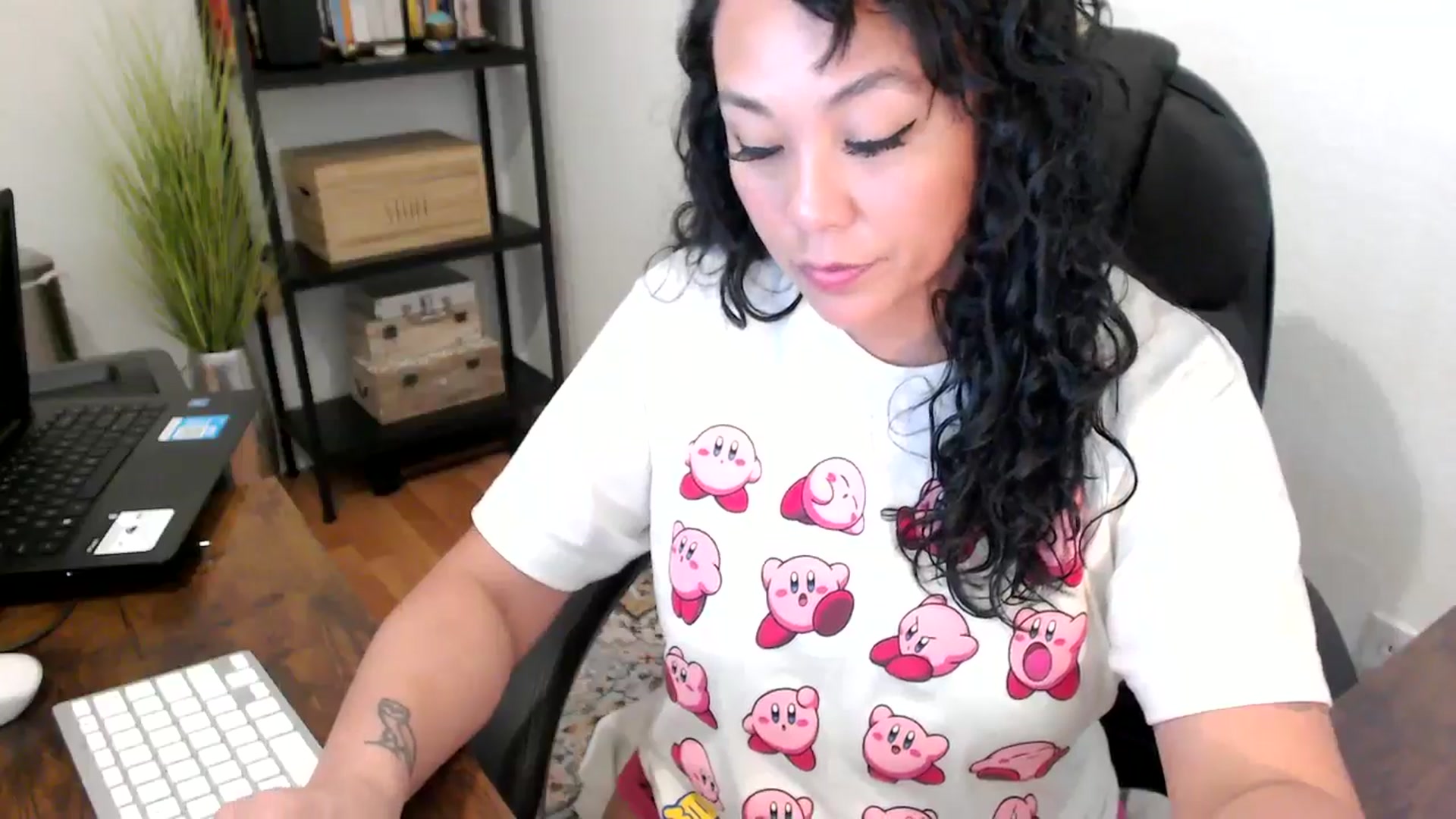 Gallery image thumbnail from MickaylaMoon's myfreecams stream on, 08/21/2024, 20:31 image 19 of 20