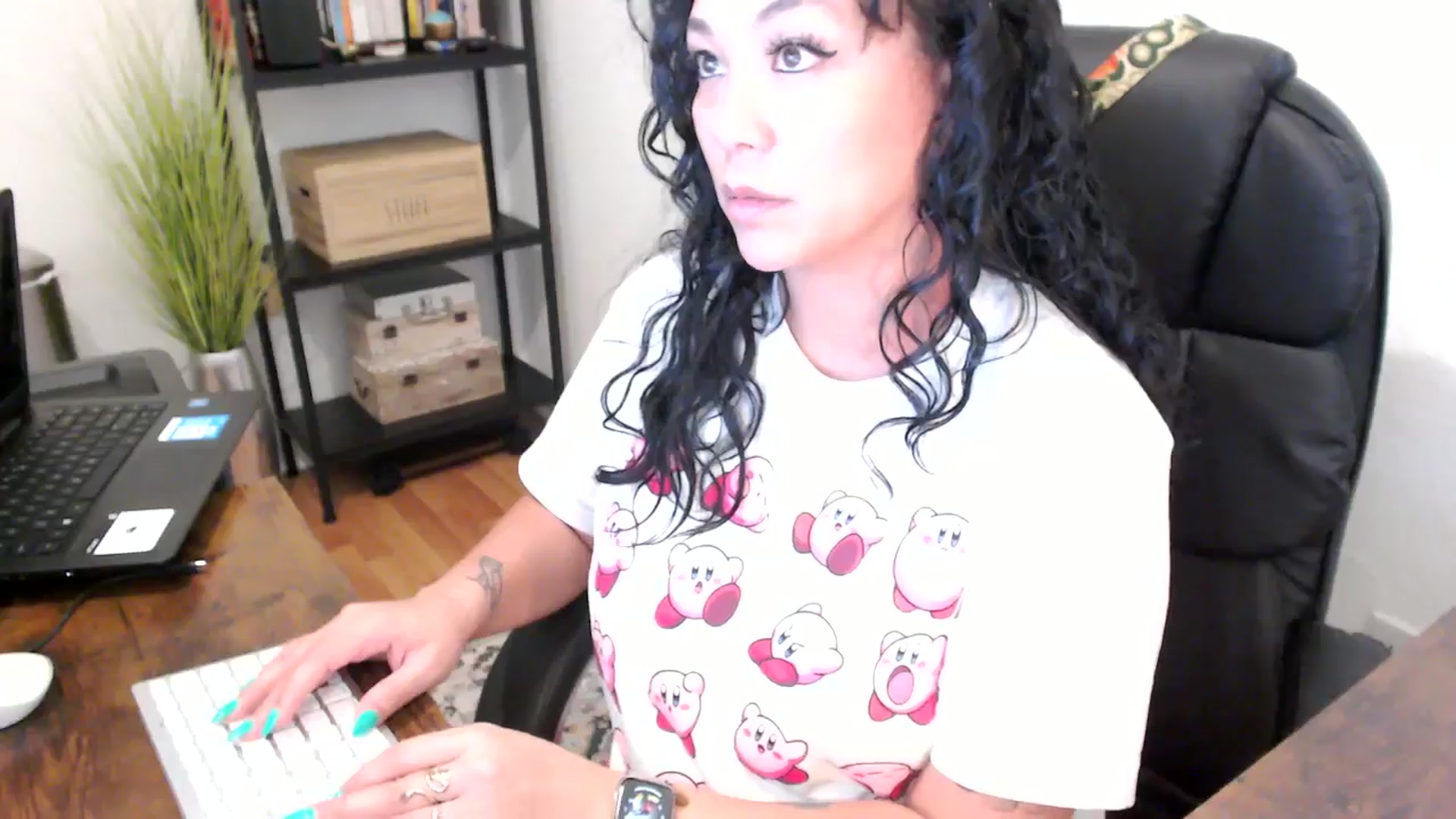 Gallery image thumbnail from MickaylaMoon's myfreecams stream on, 08/21/2024, 20:31 image 6 of 20