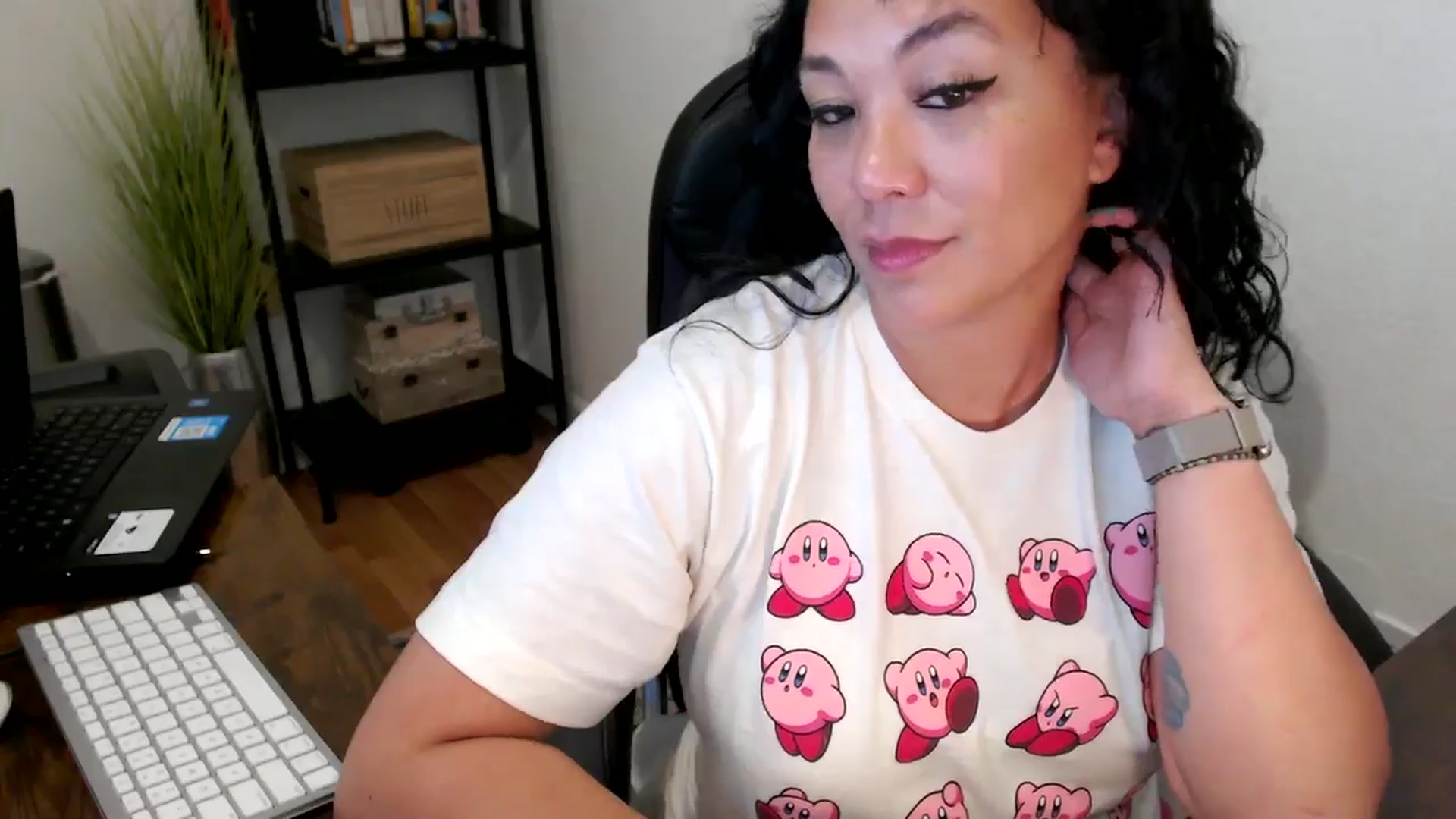 Gallery image thumbnail from MickaylaMoon's myfreecams stream on, 08/21/2024, 20:31 image 12 of 20