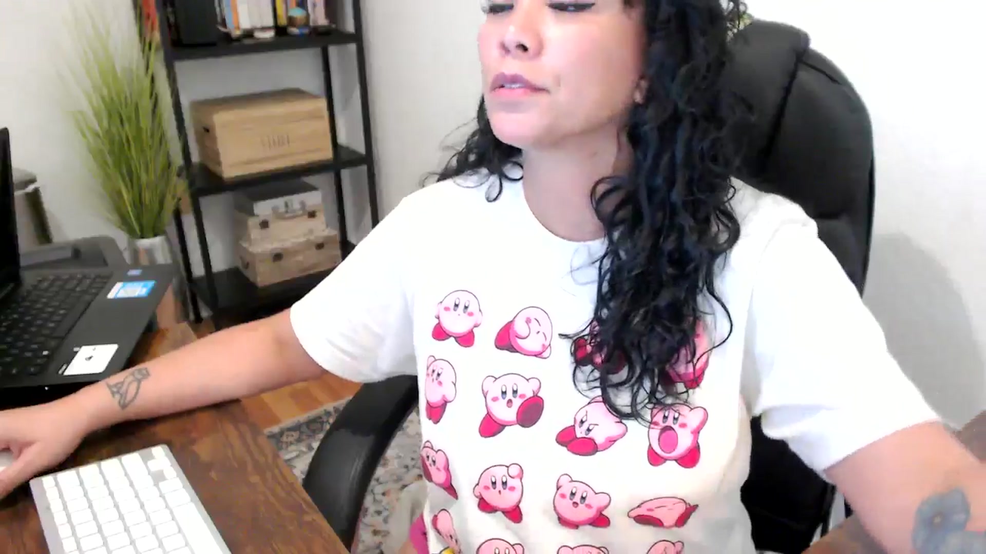 Gallery image thumbnail from MickaylaMoon's myfreecams stream on, 08/21/2024, 20:31 image 20 of 20