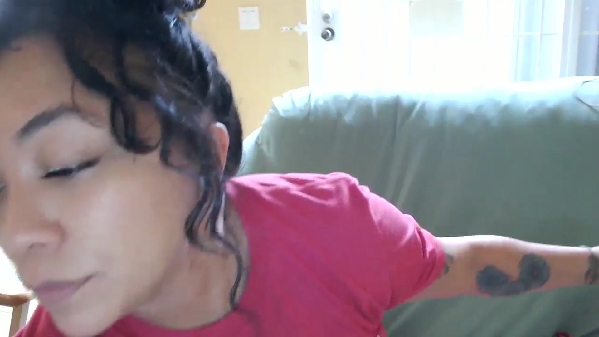Gallery image thumbnail from MickaylaMoon's myfreecams stream on, 08/22/2024, 16:11 image 14 of 20