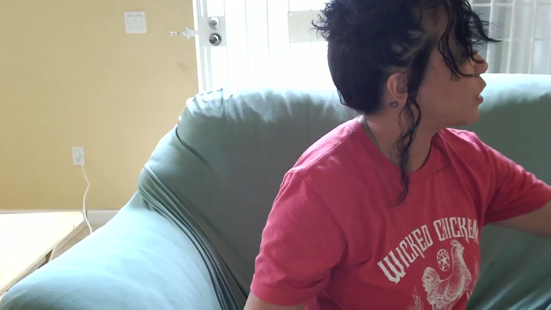 Gallery image thumbnail from MickaylaMoon's myfreecams stream on, 08/22/2024, 18:31 image 2 of 20