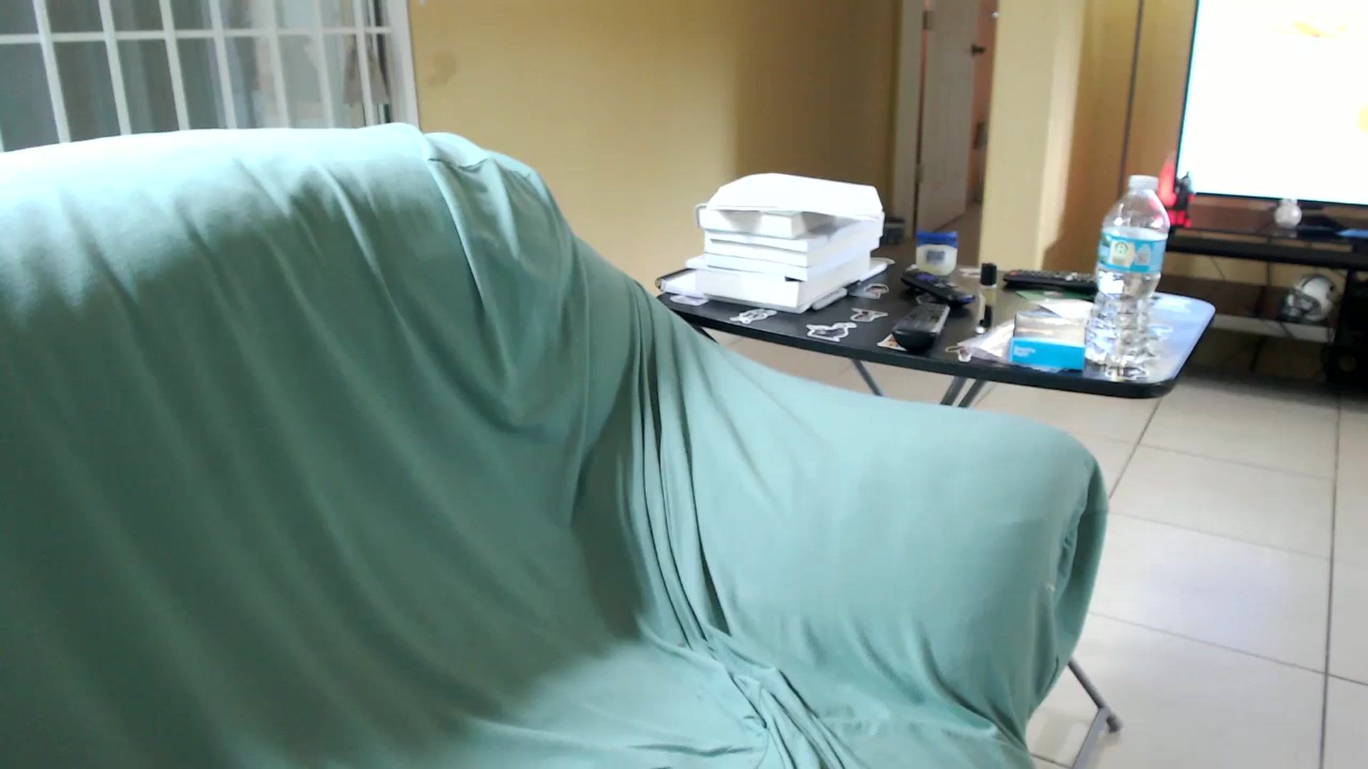 Gallery image thumbnail from MickaylaMoon's myfreecams stream on, 08/30/2024, 17:42 image 17 of 20
