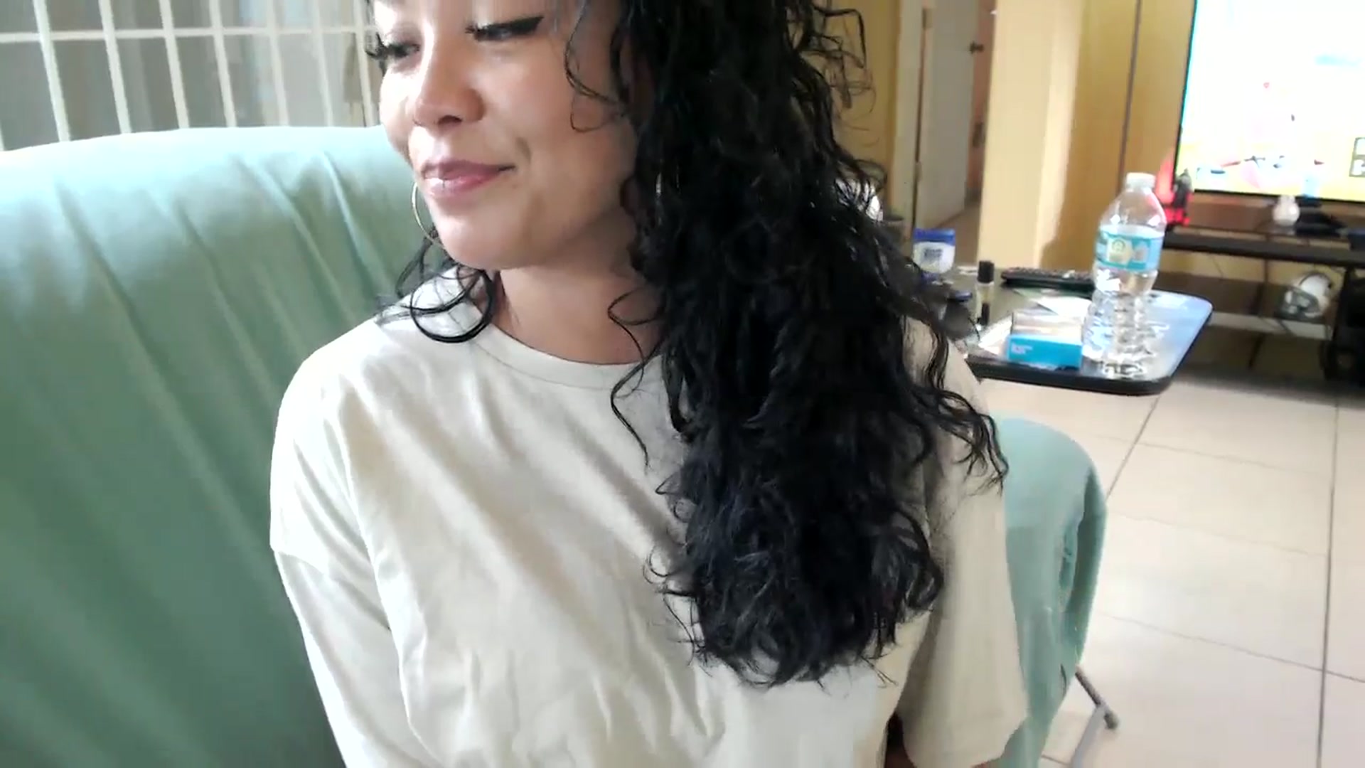 Gallery image thumbnail from MickaylaMoon's myfreecams stream on, 08/30/2024, 17:42 image 12 of 20