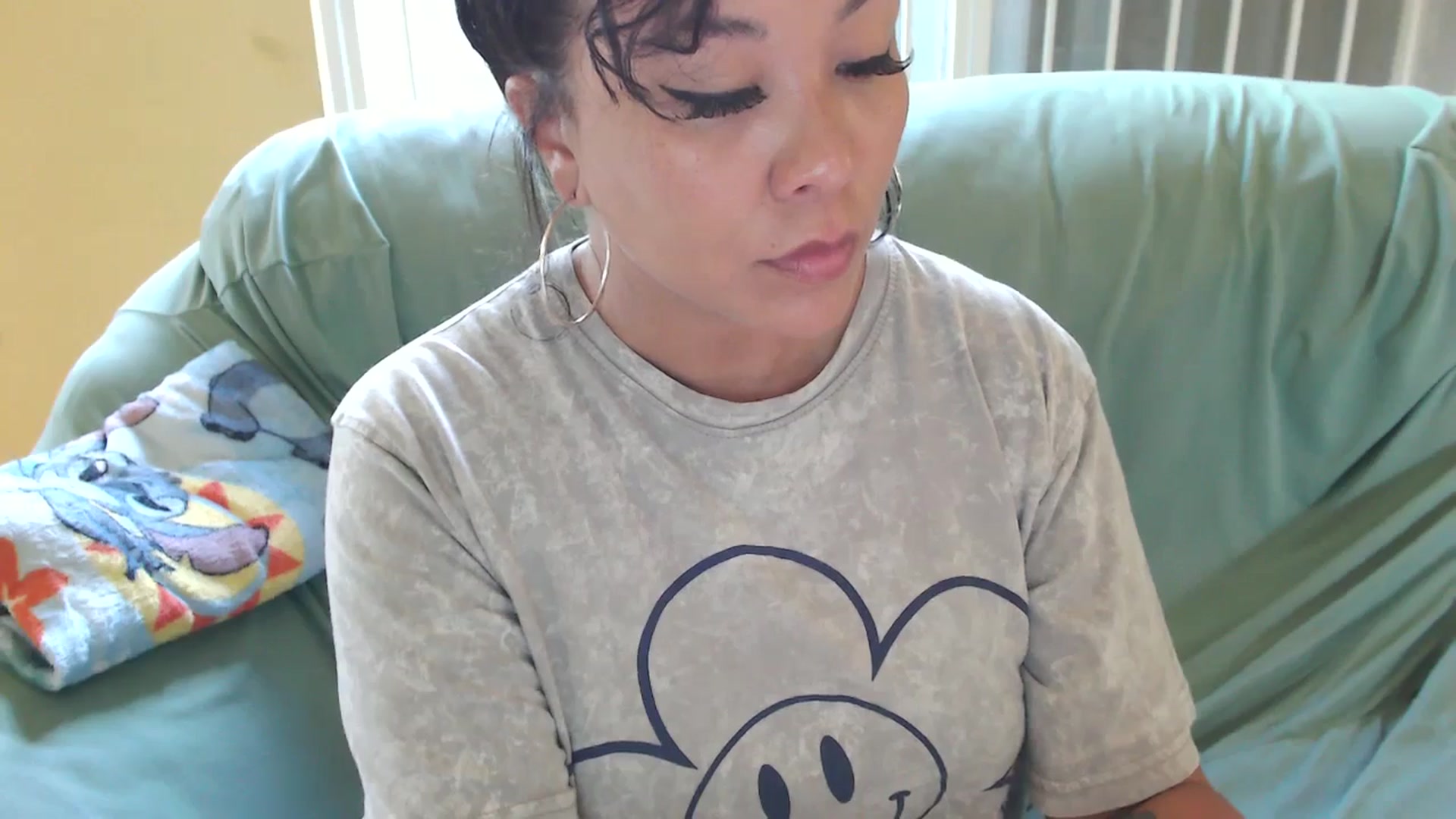 Gallery image thumbnail from MickaylaMoon's myfreecams stream on, 08/31/2024, 16:44 image 8 of 20