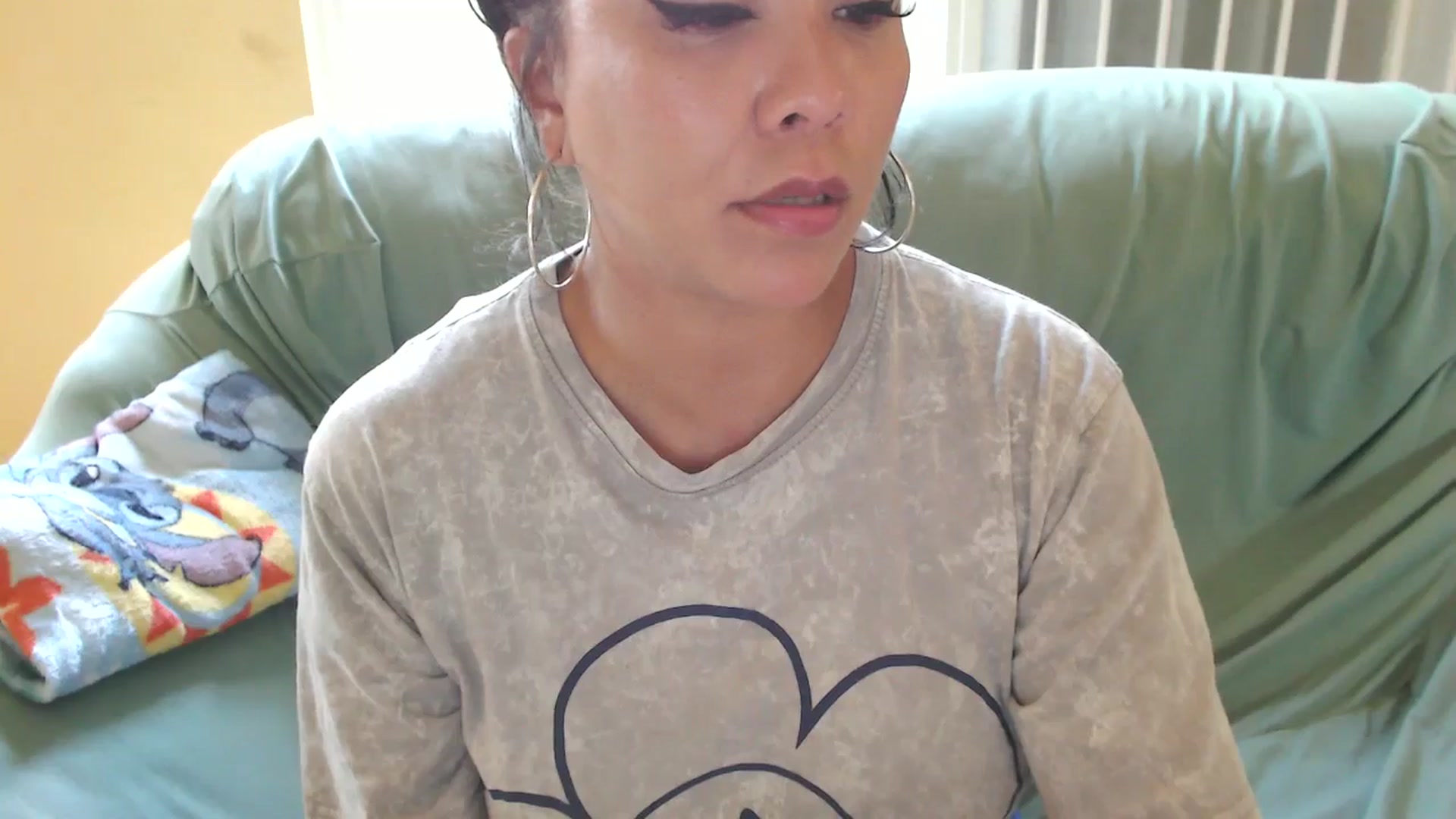 Gallery image thumbnail from MickaylaMoon's myfreecams stream on, 08/31/2024, 16:44 image 17 of 20