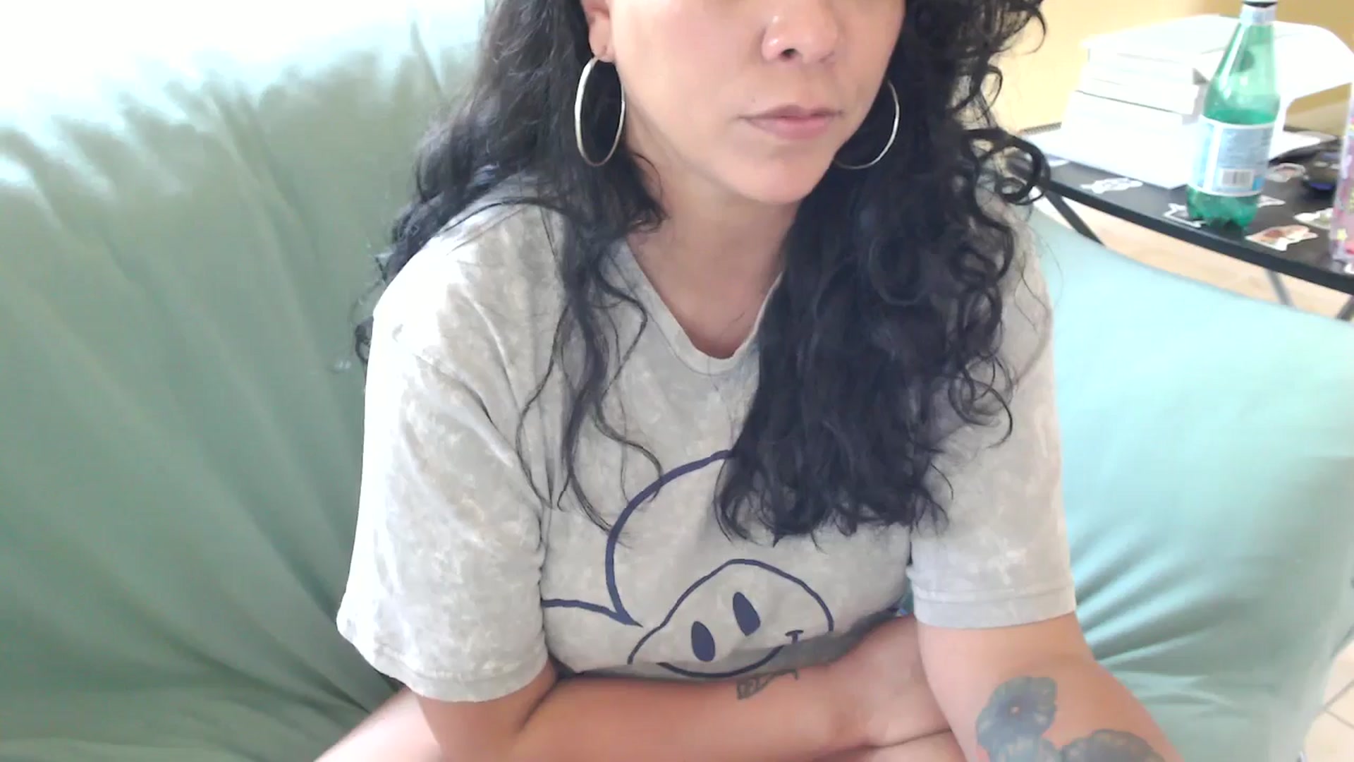 Gallery image thumbnail from MickaylaMoon's myfreecams stream on, 08/31/2024, 17:31 image 13 of 20