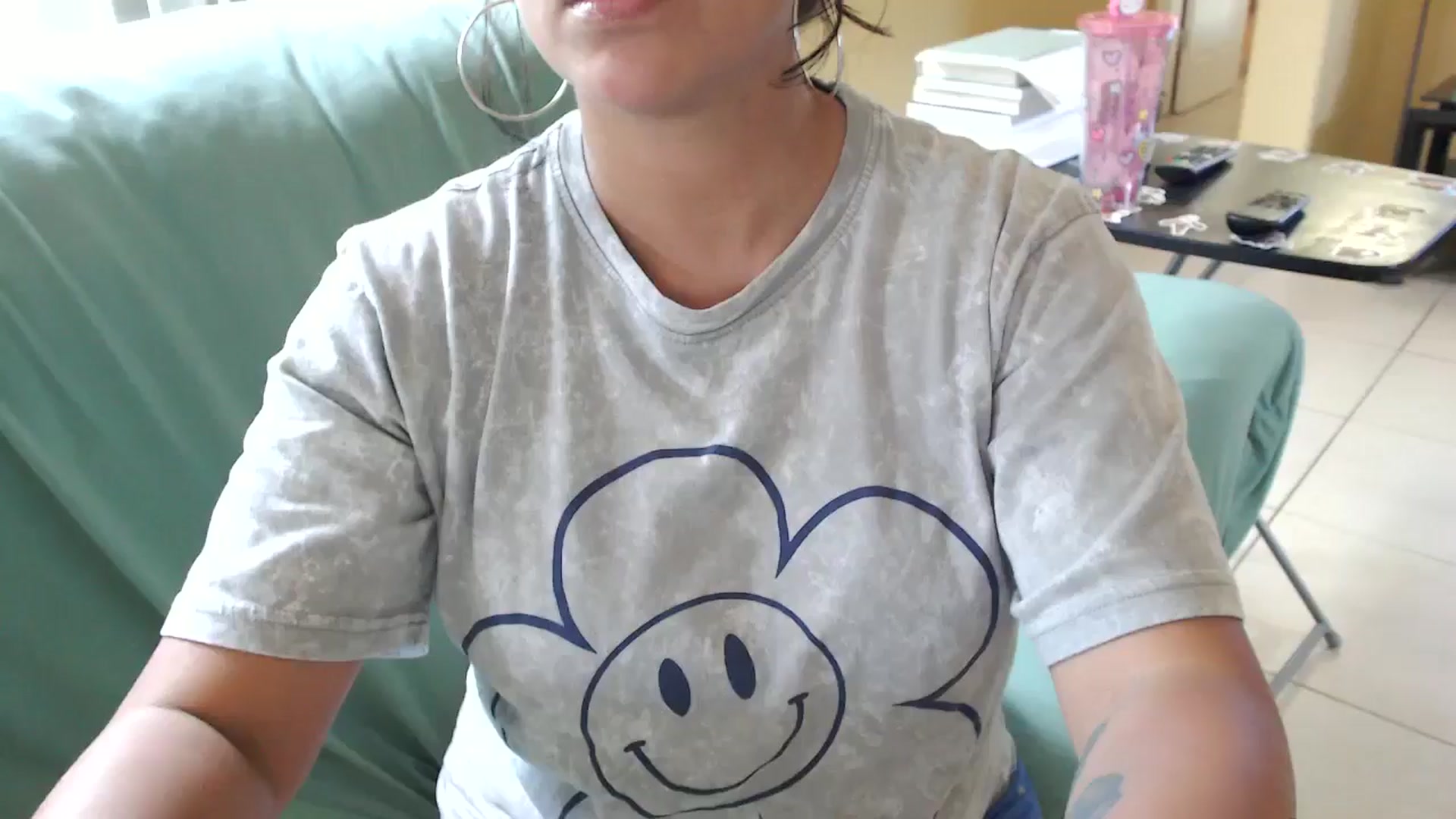 Gallery image thumbnail from MickaylaMoon's myfreecams stream on, 08/31/2024, 18:23 image 13 of 20