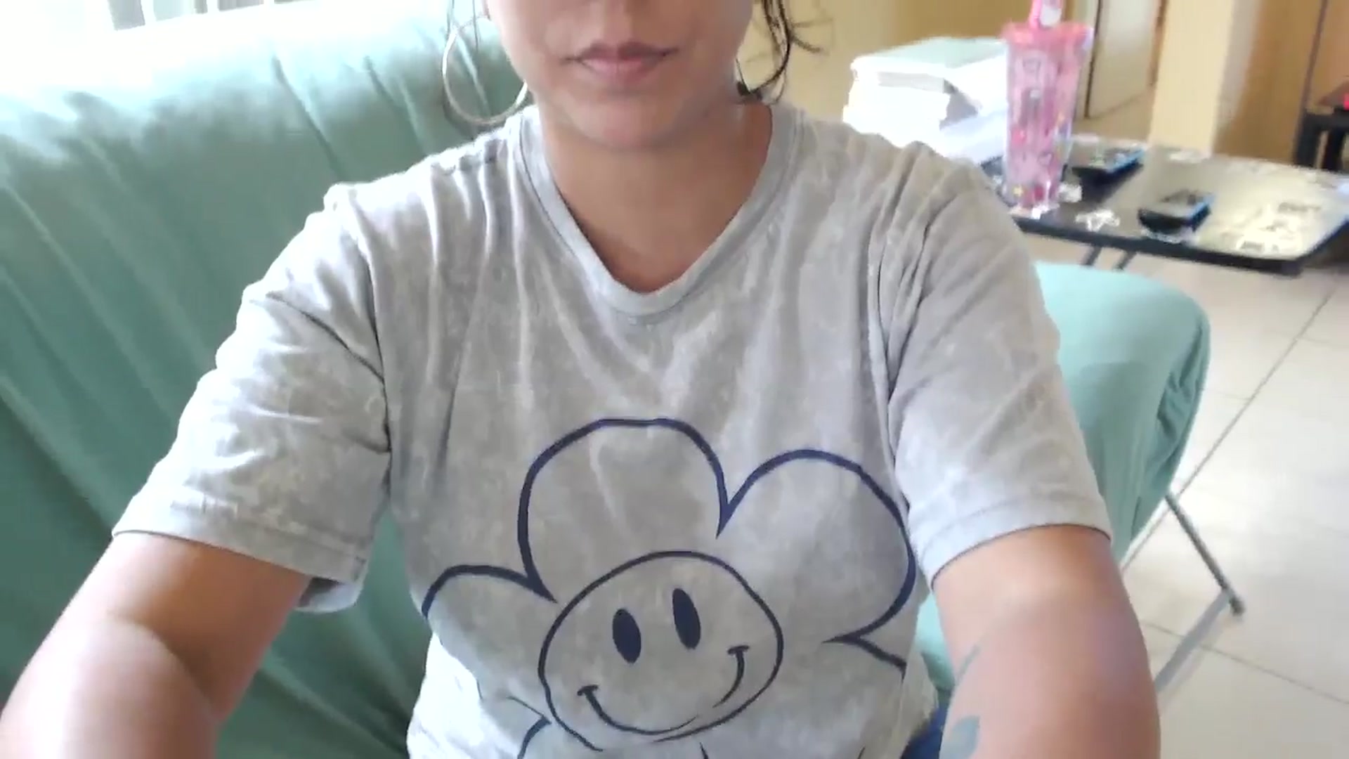 Gallery image thumbnail from MickaylaMoon's myfreecams stream on, 08/31/2024, 18:23 image 12 of 20