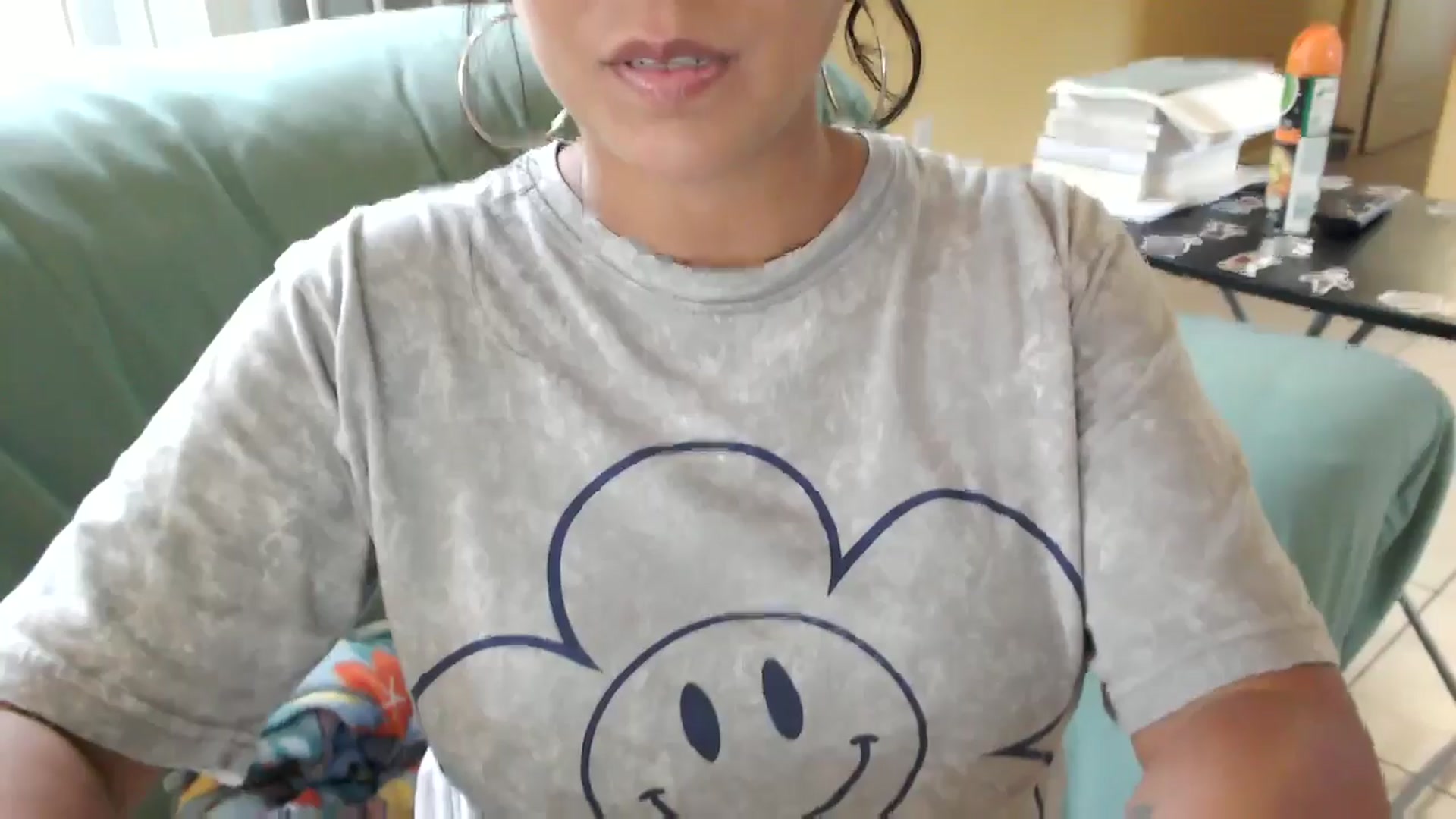 Gallery image thumbnail from MickaylaMoon's myfreecams stream on, 08/31/2024, 19:13 image 12 of 20