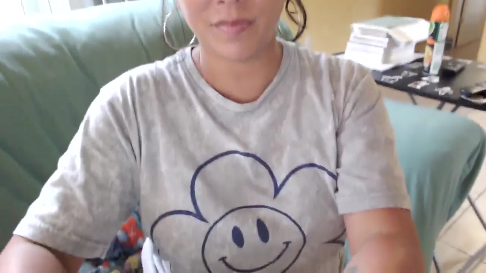 Gallery image thumbnail from MickaylaMoon's myfreecams stream on, 08/31/2024, 19:13 image 17 of 20