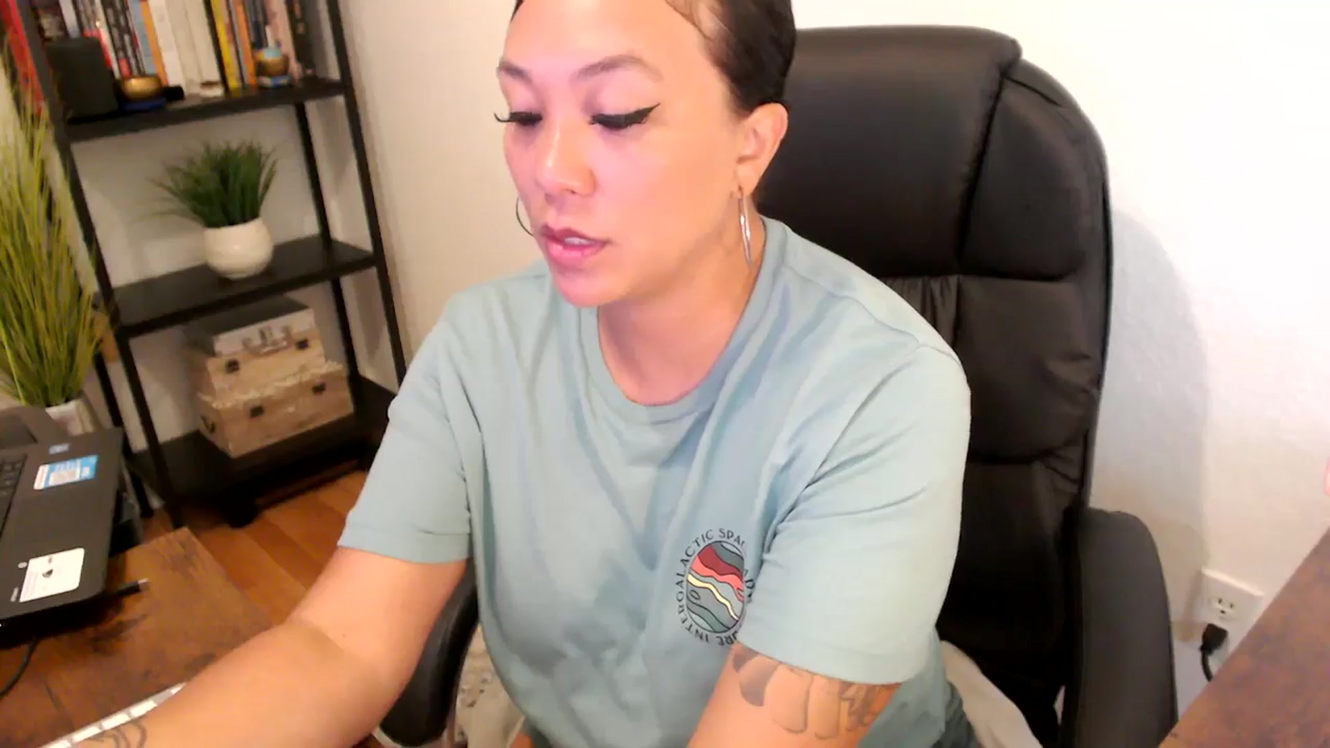 Gallery image thumbnail from MickaylaMoon's myfreecams stream on, 09/02/2024, 14:58 image 6 of 20