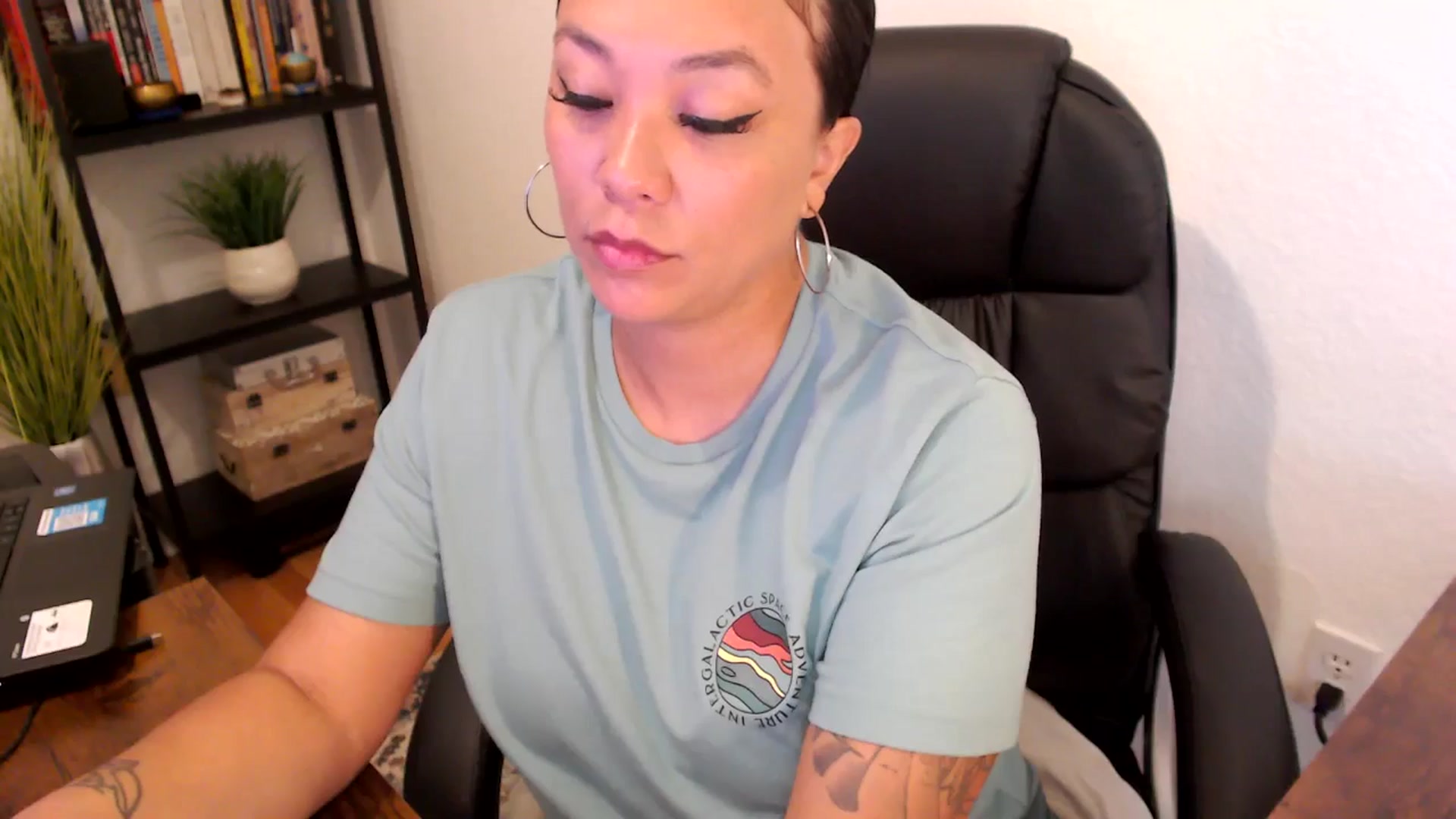 Gallery image thumbnail from MickaylaMoon's myfreecams stream on, 09/02/2024, 14:58 image 11 of 20