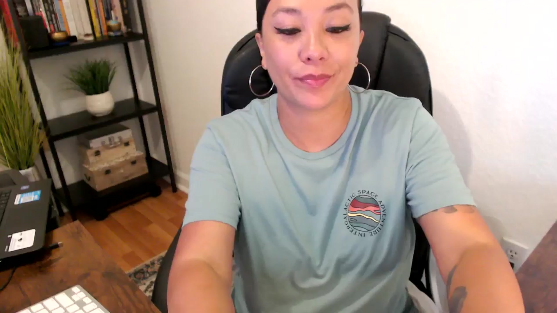 Gallery image thumbnail from MickaylaMoon's myfreecams stream on, 09/02/2024, 14:58 image 3 of 20