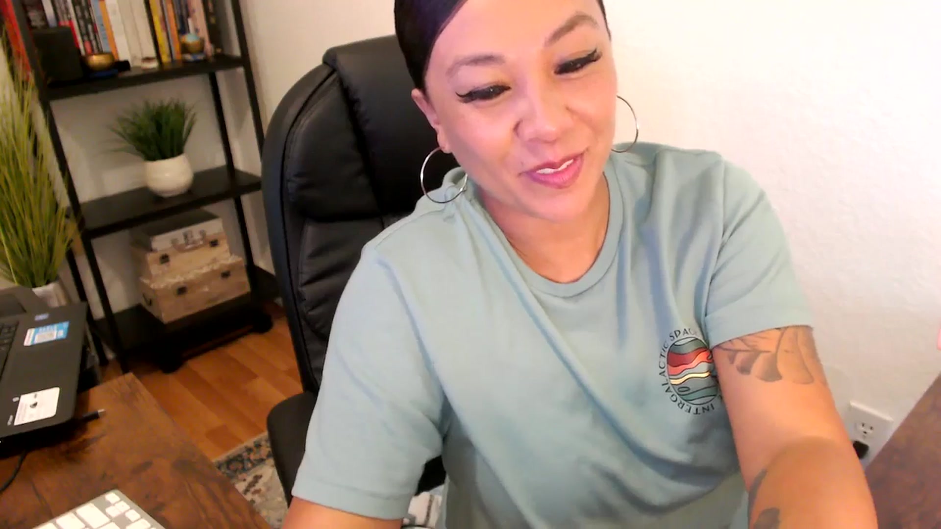 Gallery image thumbnail from MickaylaMoon's myfreecams stream on, 09/02/2024, 14:58 image 10 of 20
