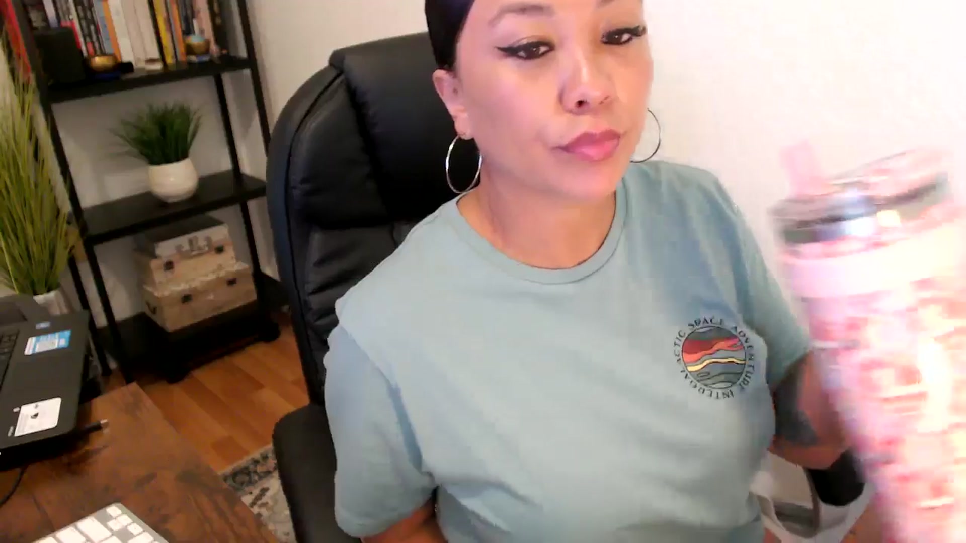 Gallery image thumbnail from MickaylaMoon's myfreecams stream on, 09/02/2024, 14:58 image 12 of 20