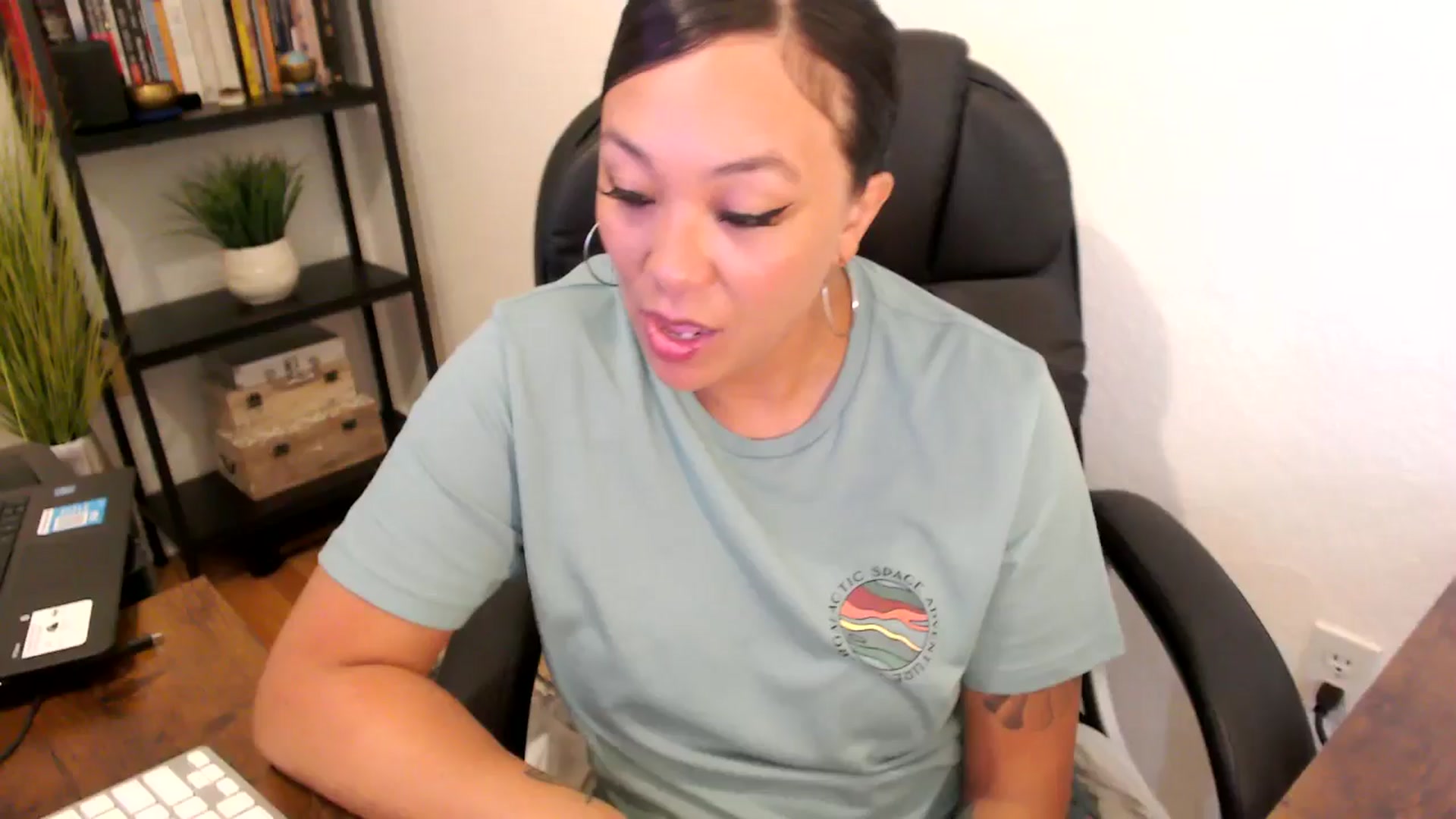 Gallery image thumbnail from MickaylaMoon's myfreecams stream on, 09/02/2024, 14:58 image 5 of 20