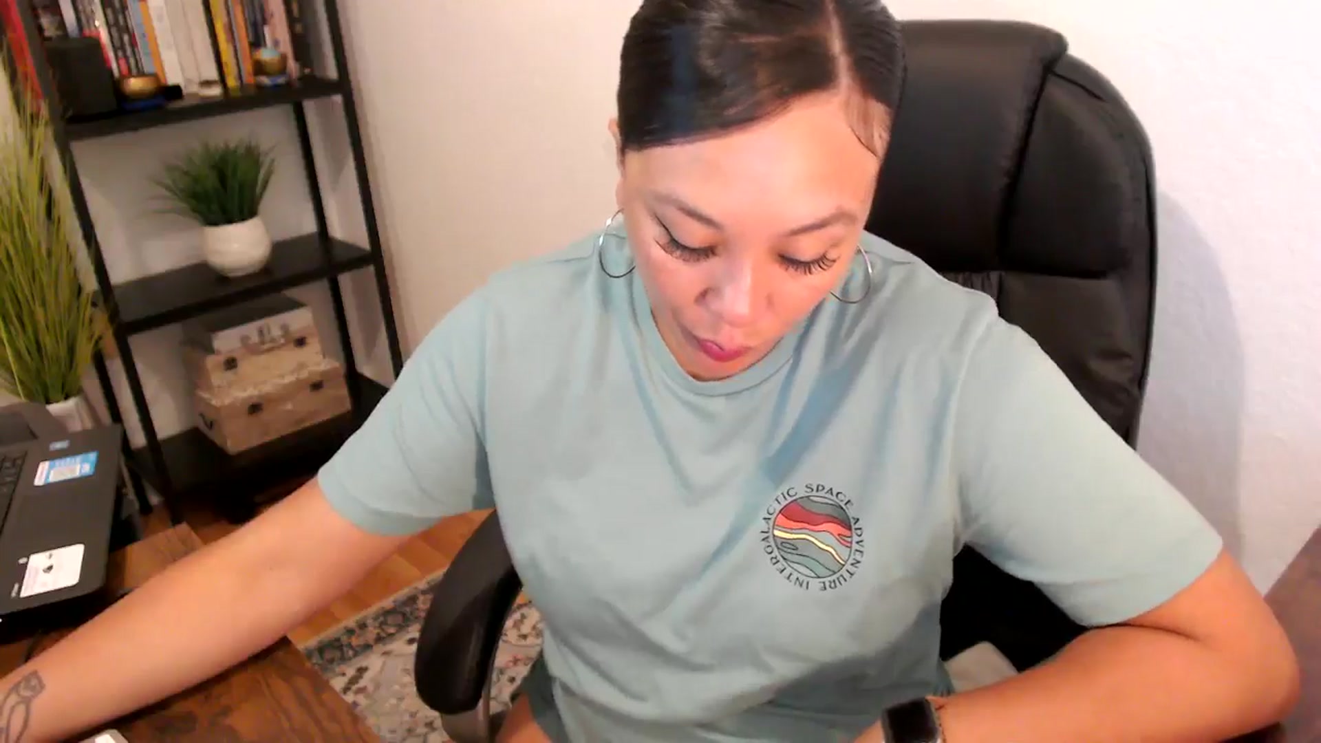 Gallery image thumbnail from MickaylaMoon's myfreecams stream on, 09/02/2024, 16:41 image 3 of 20