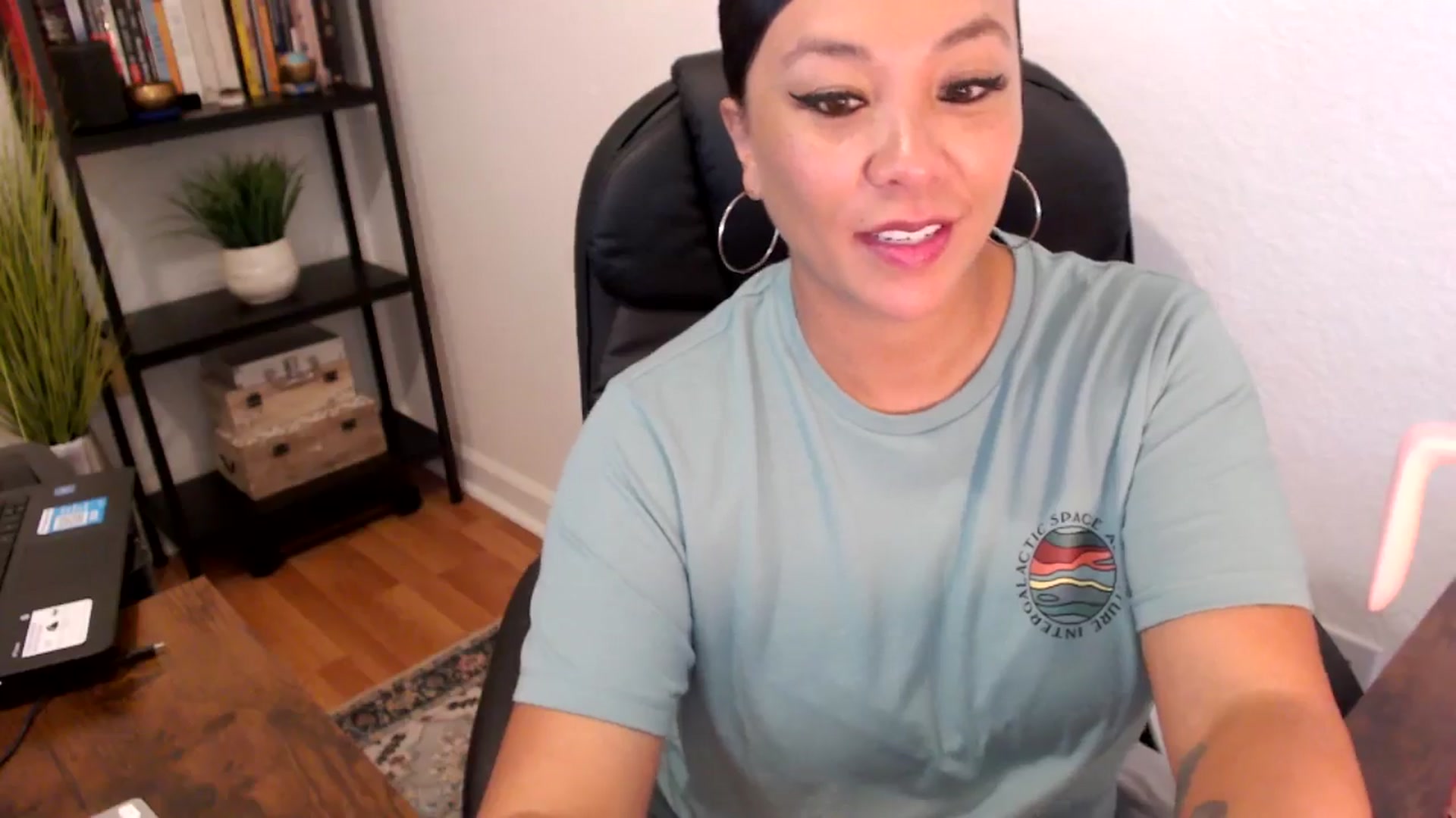 Gallery image thumbnail from MickaylaMoon's myfreecams stream on, 09/02/2024, 16:41 image 16 of 20