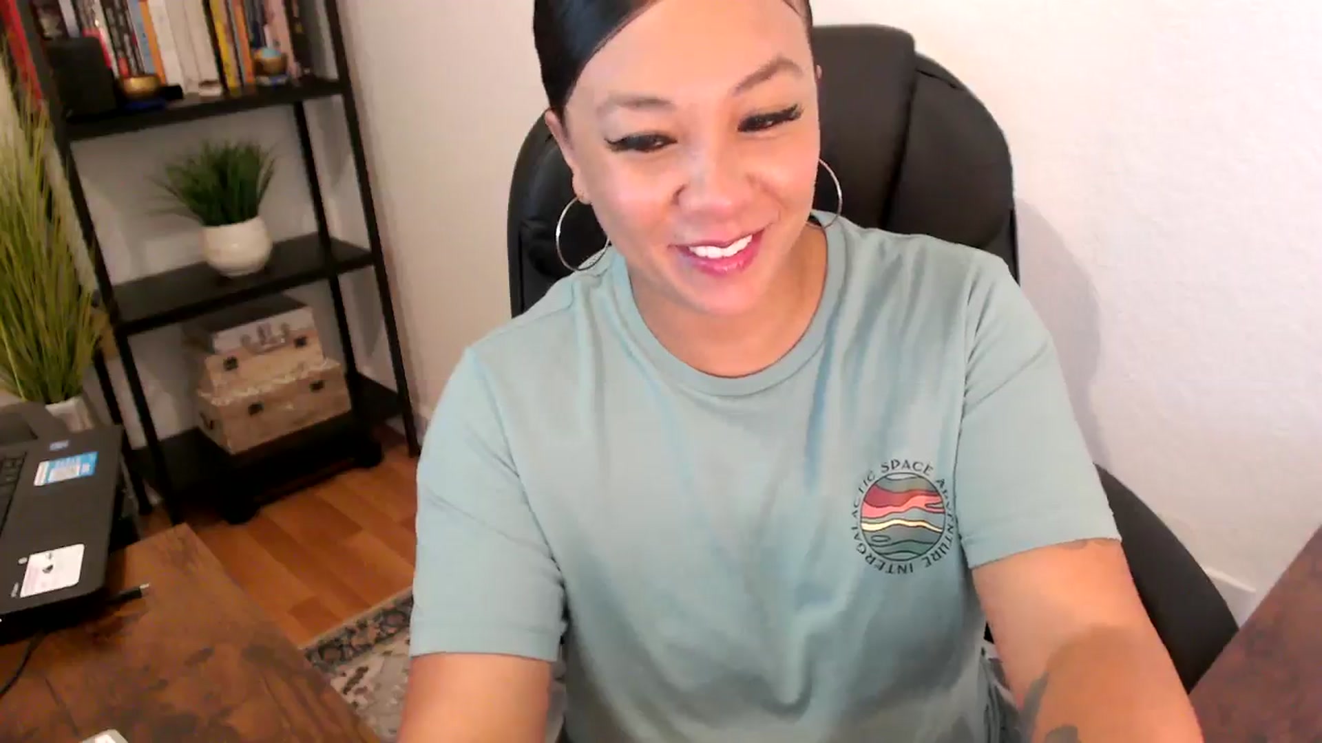 Gallery image thumbnail from MickaylaMoon's myfreecams stream on, 09/02/2024, 16:41 image 7 of 20