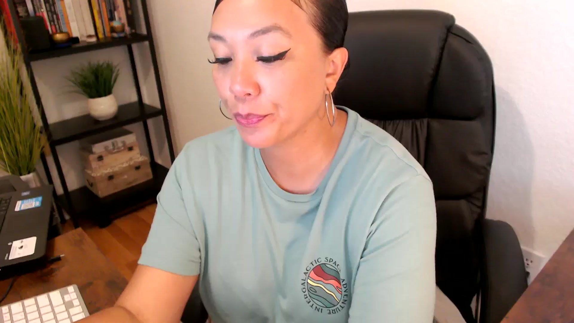 Gallery image thumbnail from MickaylaMoon's myfreecams stream on, 09/02/2024, 17:01 image 8 of 20