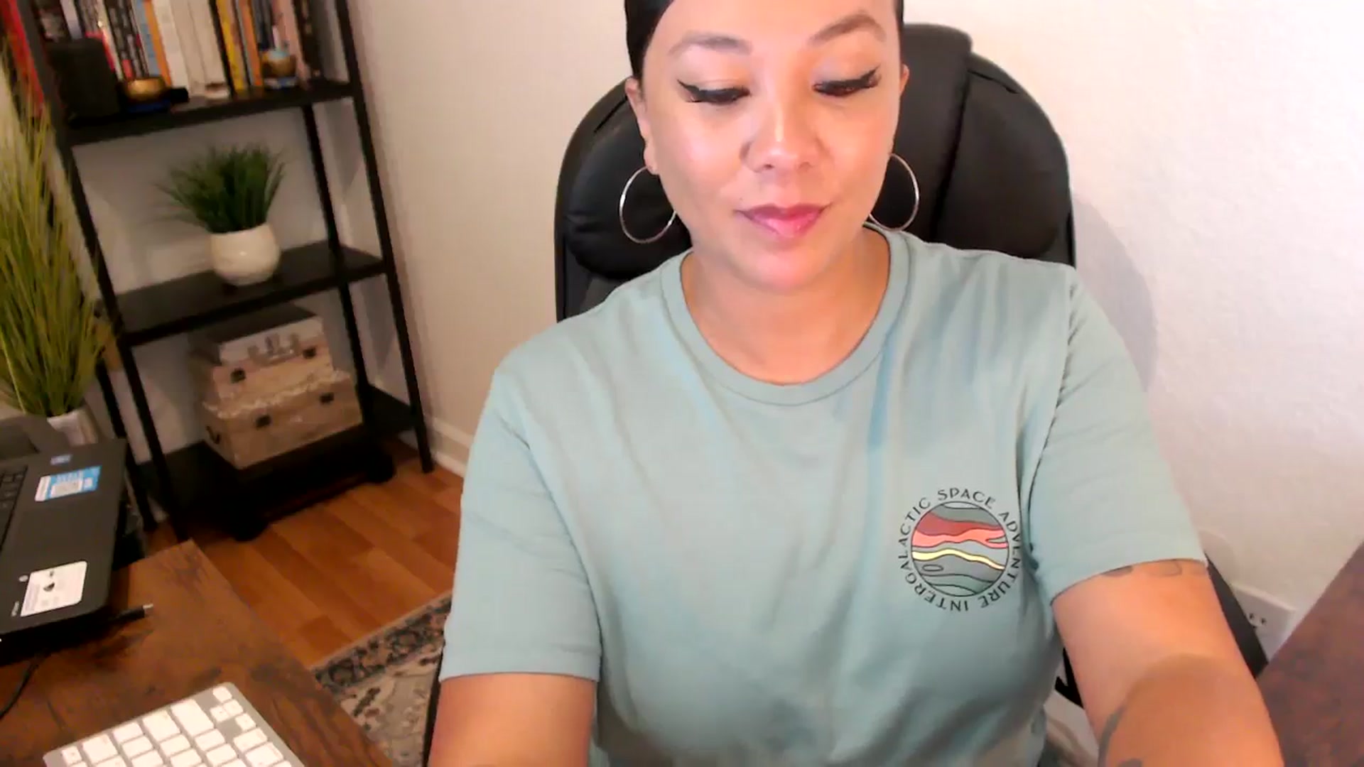 Gallery image thumbnail from MickaylaMoon's myfreecams stream on, 09/02/2024, 17:01 image 3 of 20