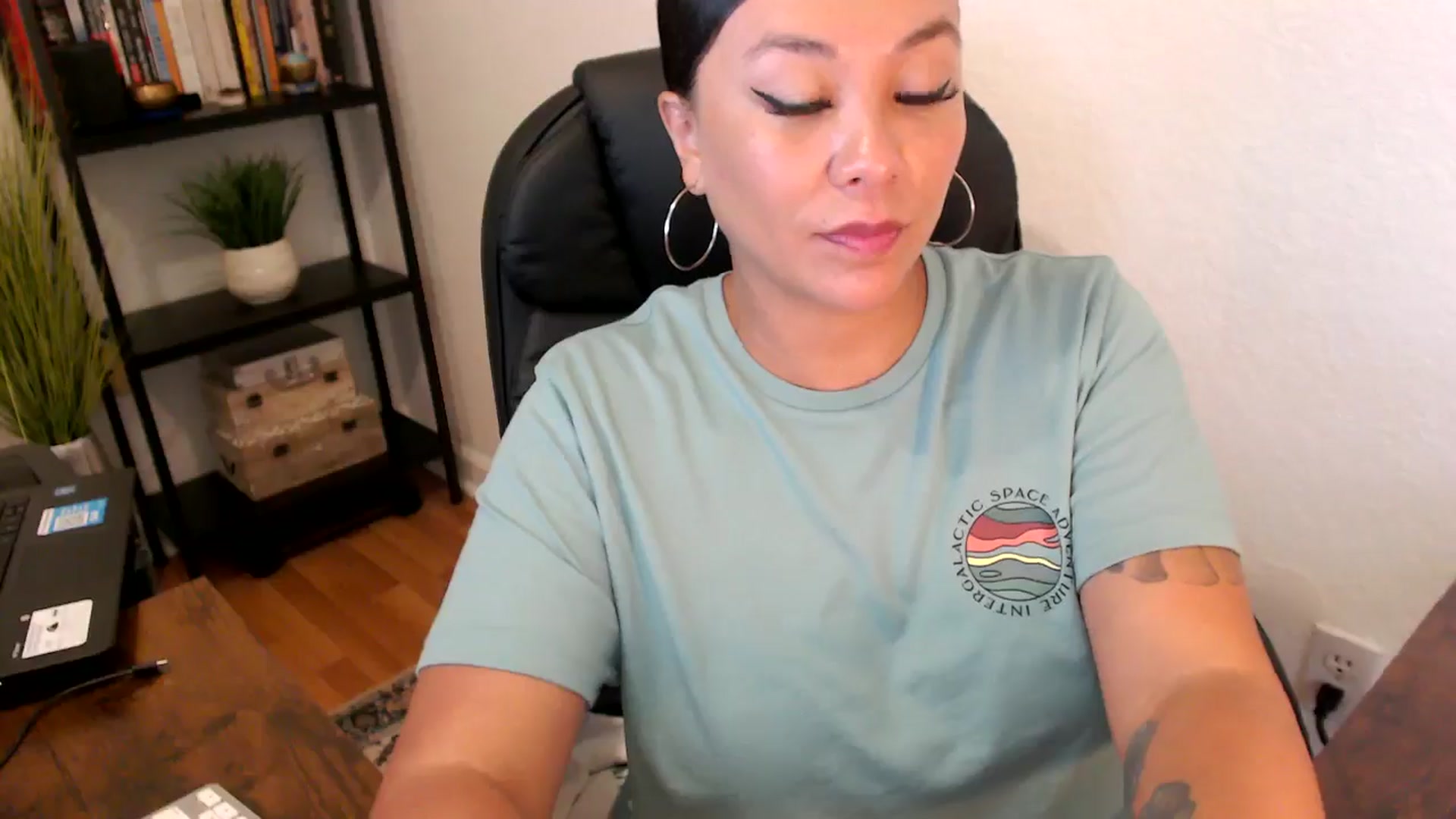 Gallery image thumbnail from MickaylaMoon's myfreecams stream on, 09/02/2024, 17:30 image 20 of 20