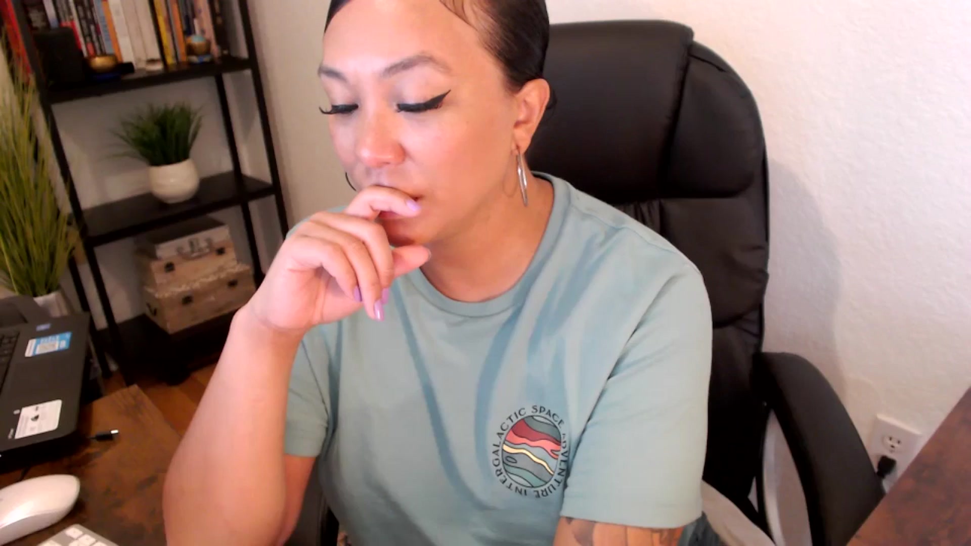 Gallery image thumbnail from MickaylaMoon's myfreecams stream on, 09/02/2024, 17:30 image 7 of 20