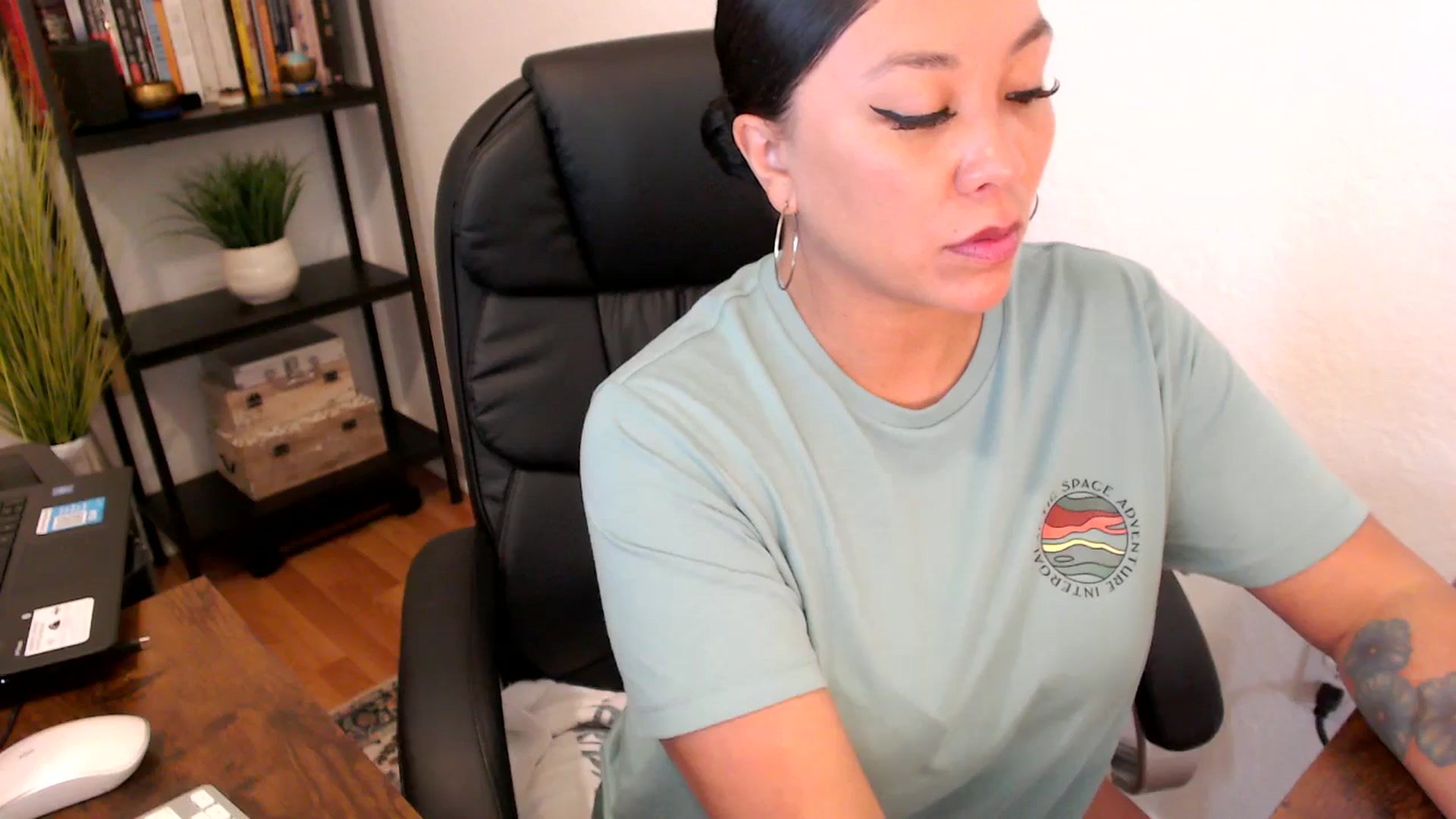 Gallery image thumbnail from MickaylaMoon's myfreecams stream on, 09/02/2024, 19:30 image 13 of 20