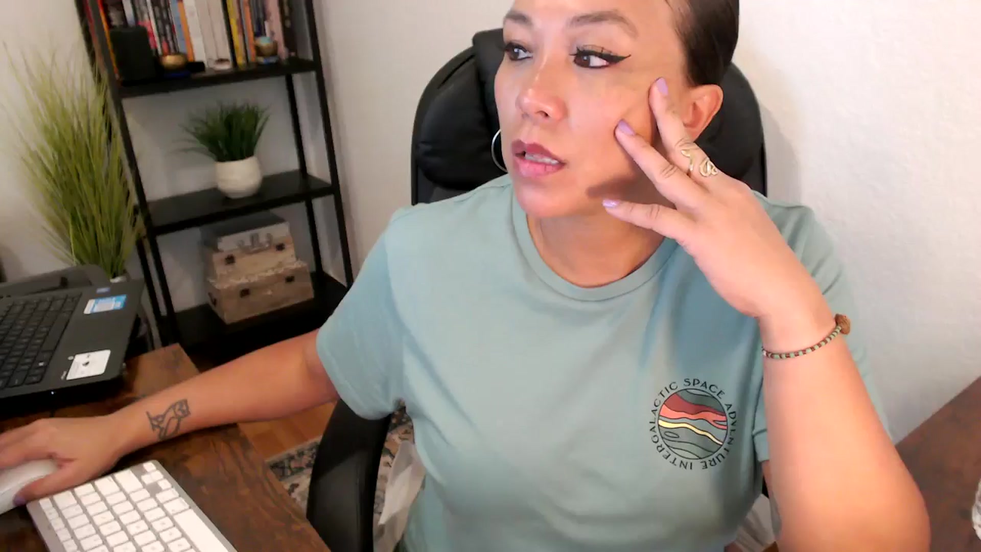 Gallery image thumbnail from MickaylaMoon's myfreecams stream on, 09/02/2024, 20:00 image 3 of 20